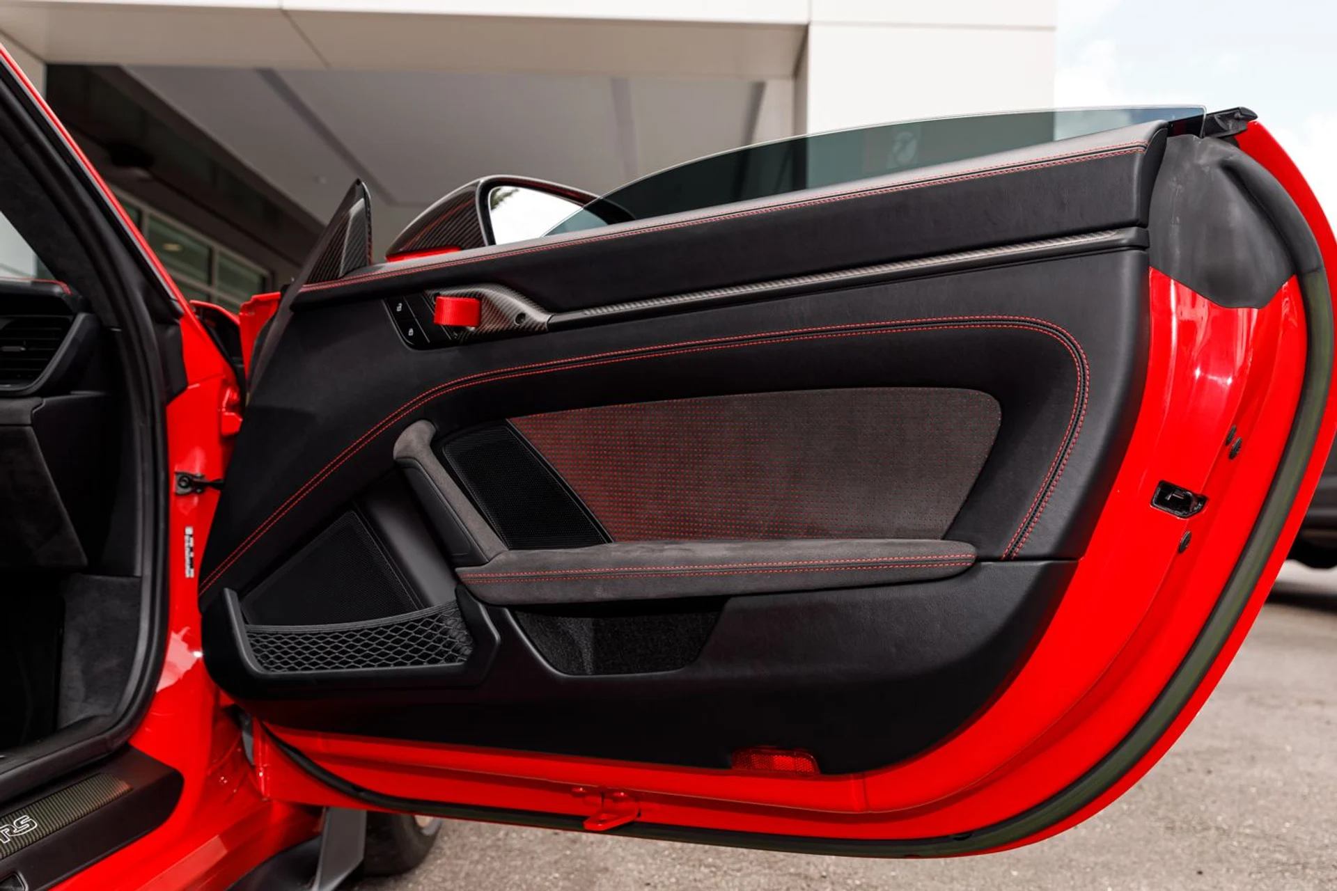 mph032_2954172028_589_p33_l_177c7f1c63