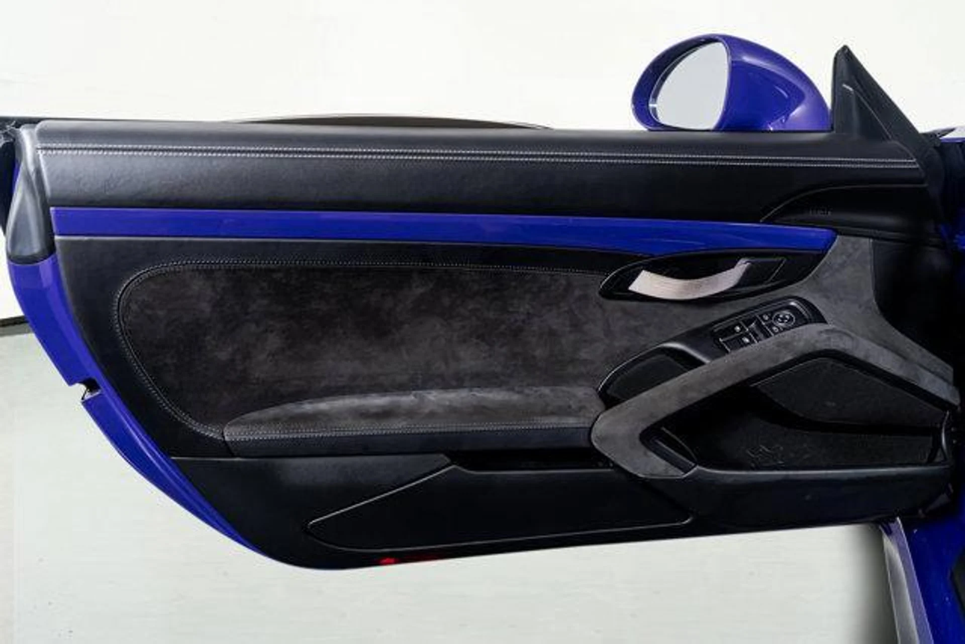 mph032_2956291589_0xe6fe_Lx_NE_Ha_y96_I_Cn_E8_D1l_W_Ck_7d3b8d9948