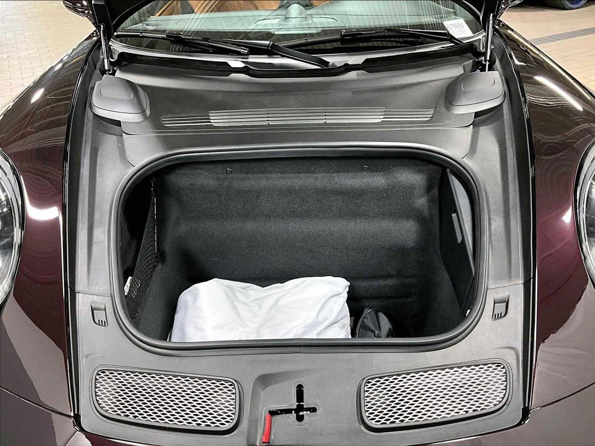 mph032_2957782843_c08ae1249d77e05da283b7265912d911x_52453e94f0