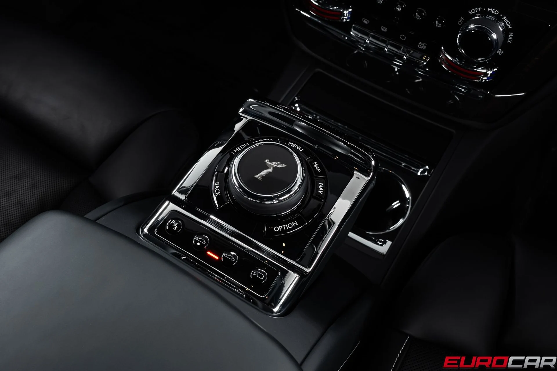 mph032_297360451_8bb2b7a9_e16a_4774_8339_8362c88765ba_eedd14a0a1