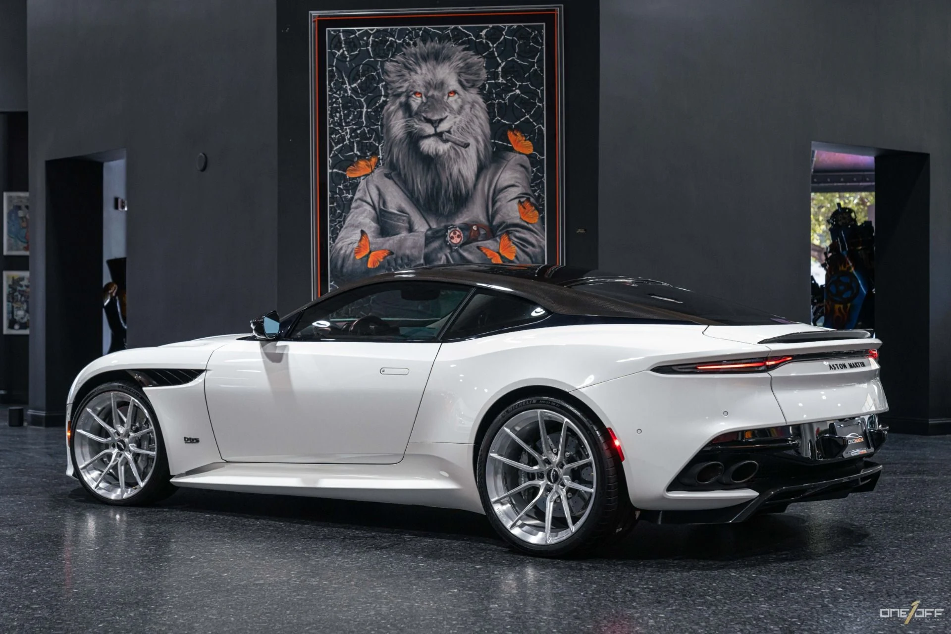 mph032_2980541209_Used_2019_Aston_Martin_DBS_Superleggera_Carbon_Everything_Forged_Emblems_1723673233_d11eee5b08