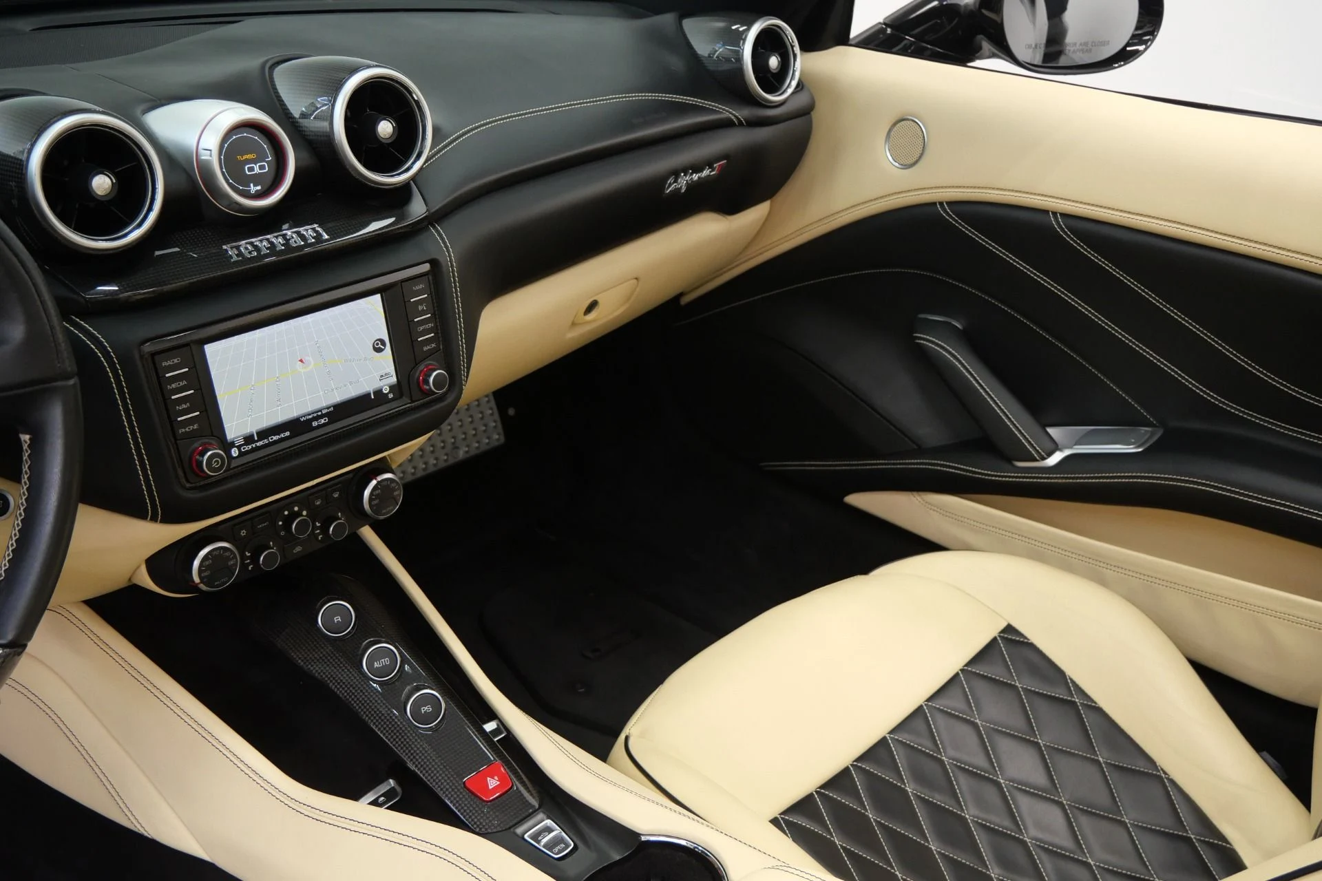 mph032_2985589481_Used_2015_Ferrari_California_T_Diamond_Quilted_Seats_Carbon_Fiber_Driving_Zone_1780071099_071b0cc06f