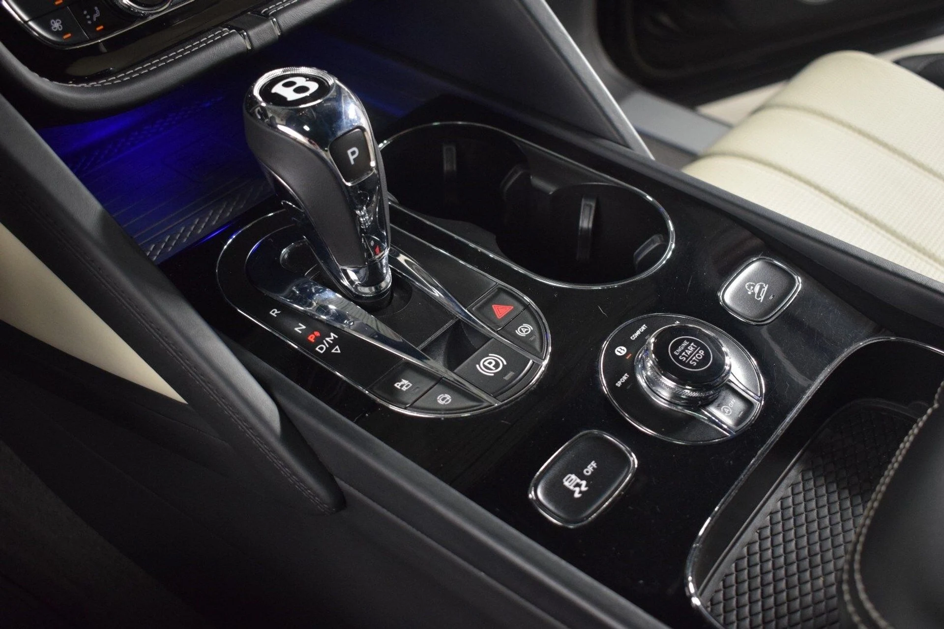 mph032_2990168227_63cbf014741aede4d127c0cd27596ae0x_e7ef23126a