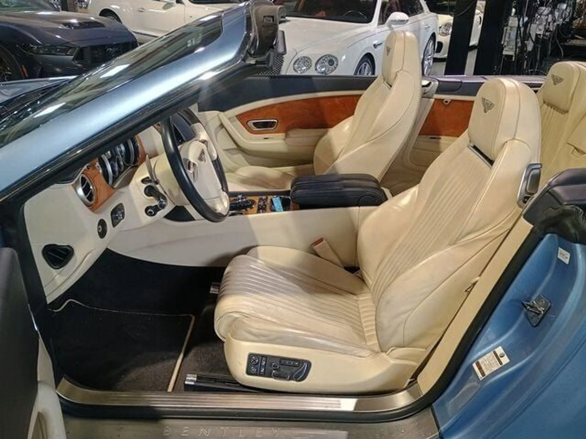 mph032_2991737618_45c1fc54b7_640_5bcb08b56c