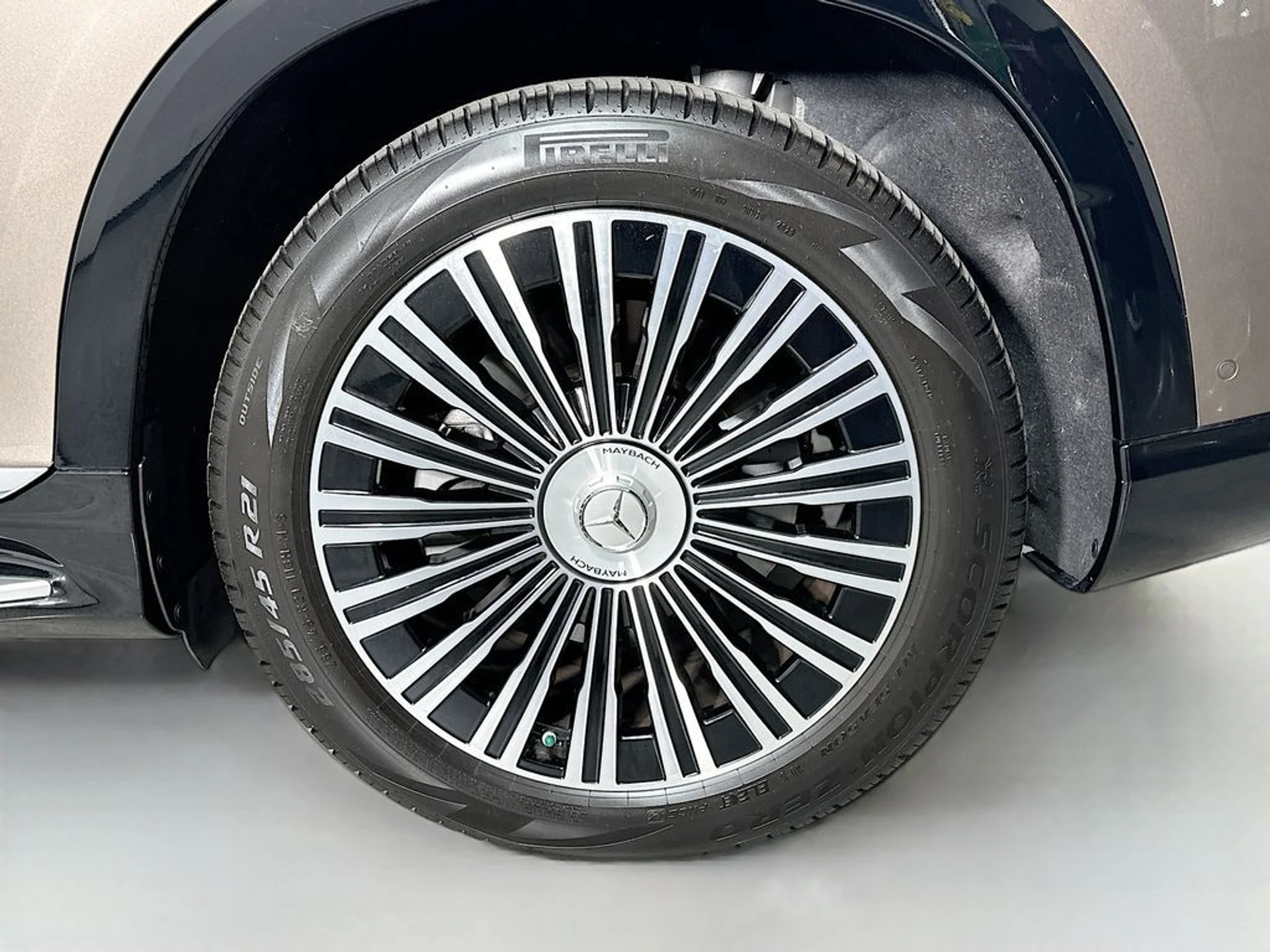 mph032_2993549926_2304ace7742bd8d9ae1b25e6babc286cx_51d0985a58