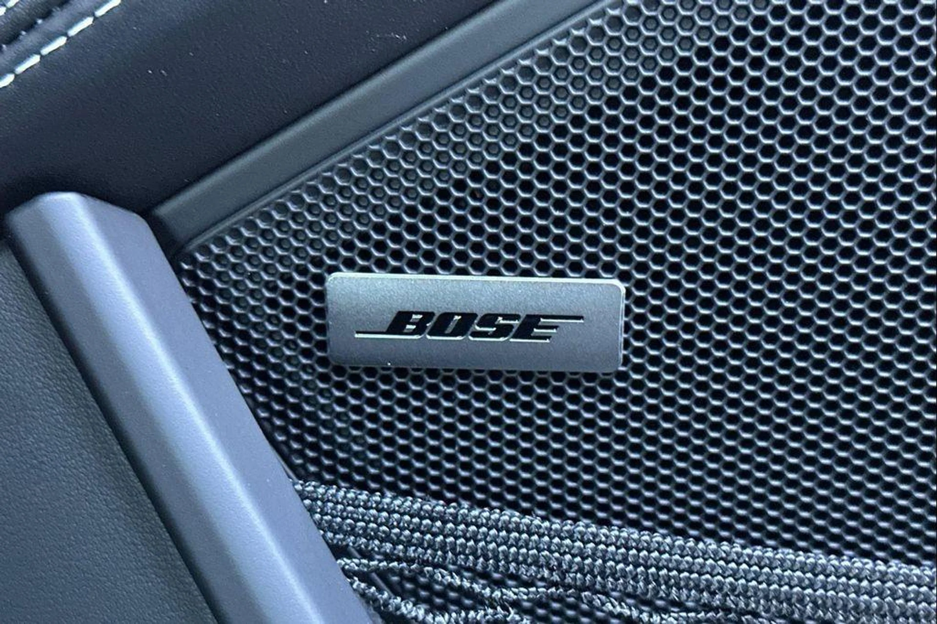 mph032_299437035_5bh_Tmh65g_L_Dw_Iz7_Cf_Ye8ms_U_Jc_JM_454e2d3f0e