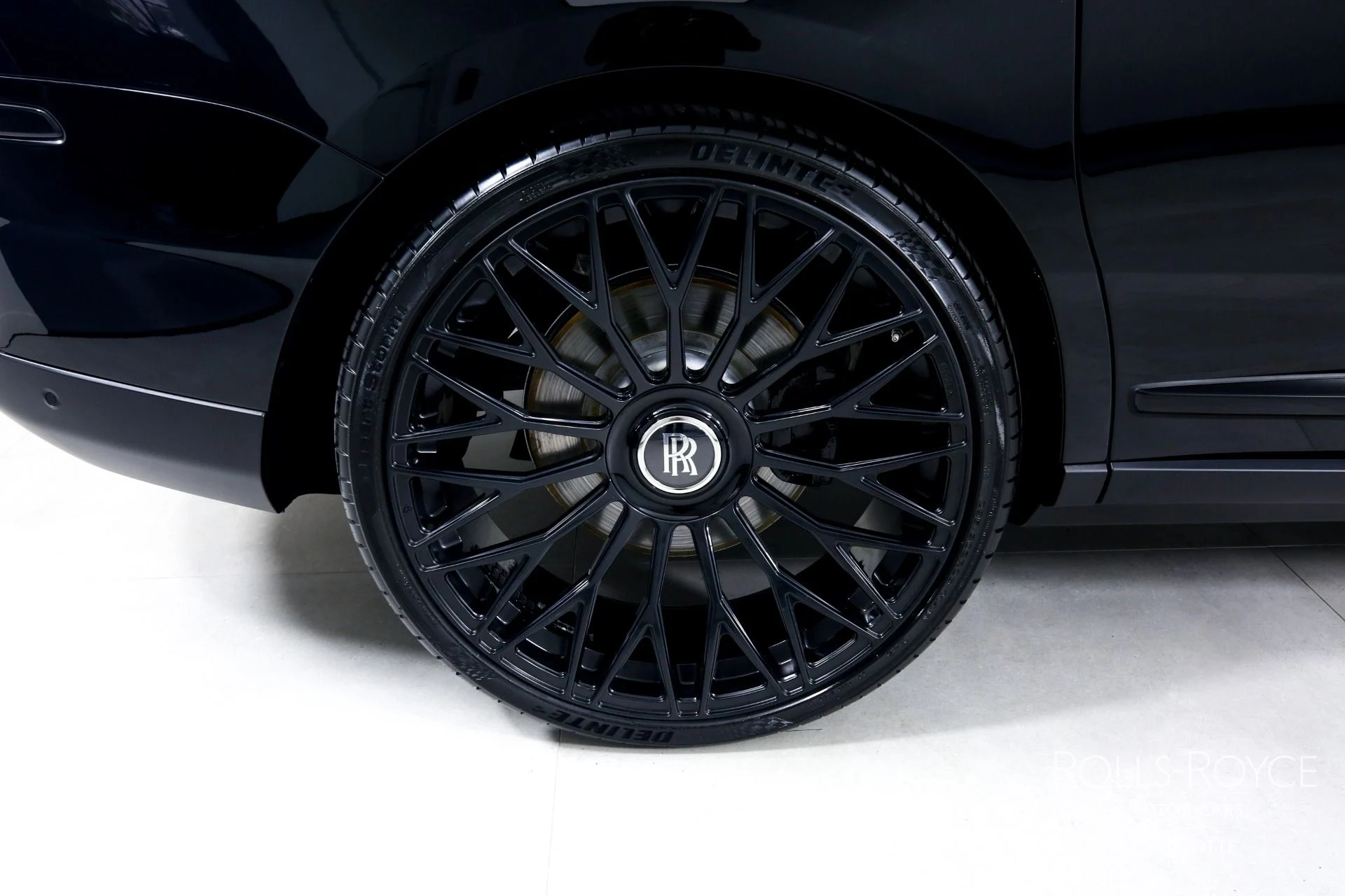 mph032_3006470867_Used_2022_Rolls_Royce_Cullinan_1692834751_544a9ca9a0