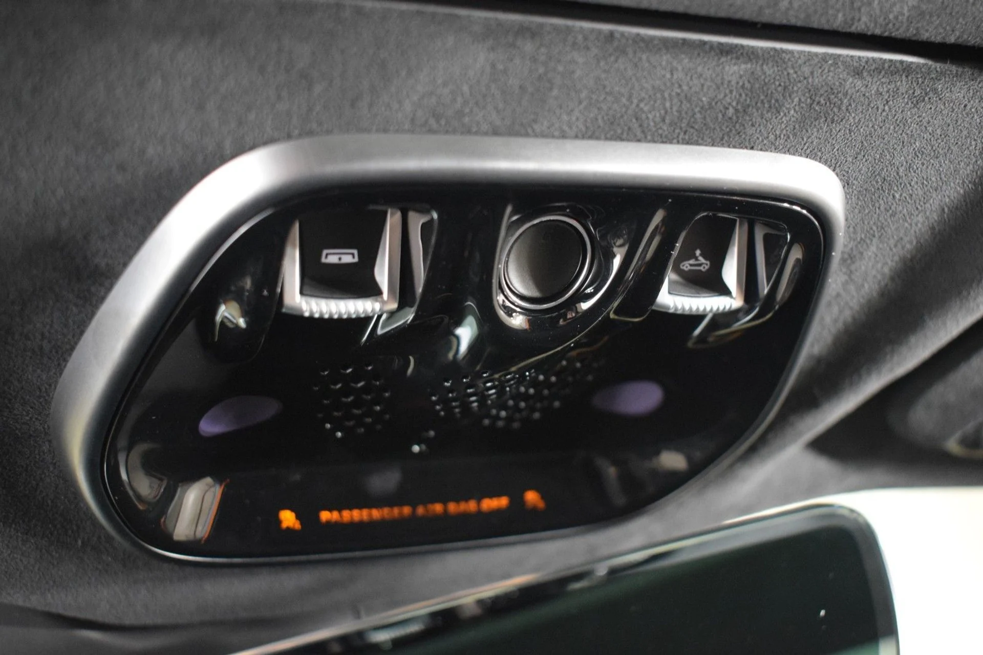 mph032_3011965812_871ba6eaf9a4ce752d55701ef904dffbx_847f26e139