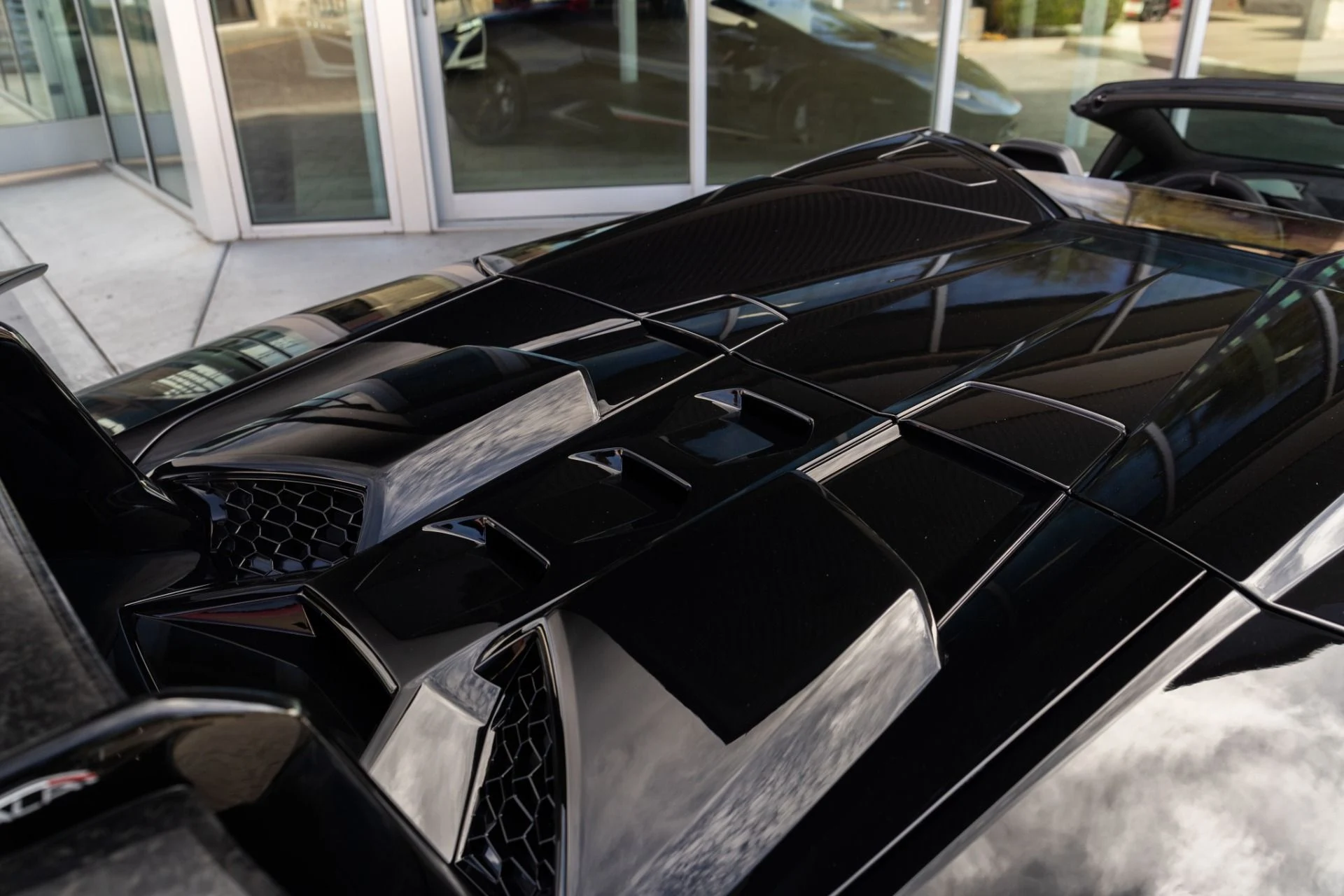 mph032_3024319658_Used_2018_Lamborghini_Huracan_LP_640_4_Performante_Spyder_1772832366_e69909153b