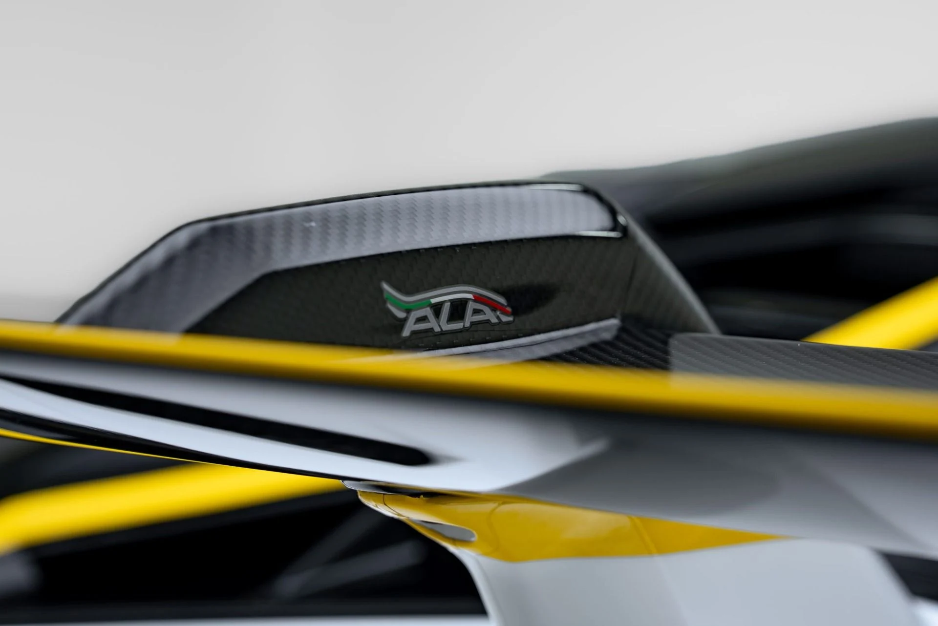 mph032_3025455112_Used_2021_Lamborghini_Aventador_SVJ_LP_770_4_SVJ_1780076945_5e086f60eb