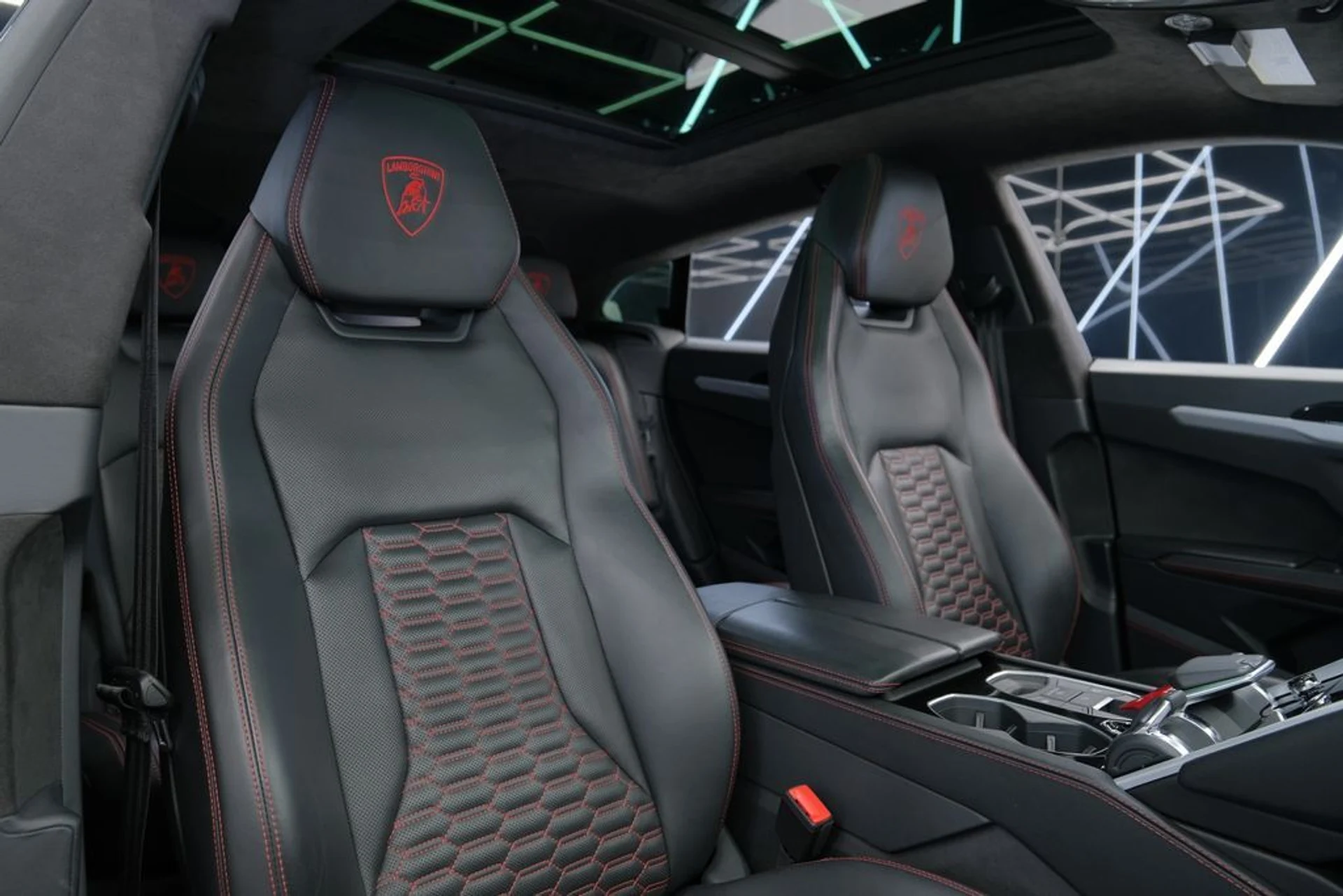 mph032_3048086456_7f3c0ffd526b35446fc654fd479597d5_c4a8958743