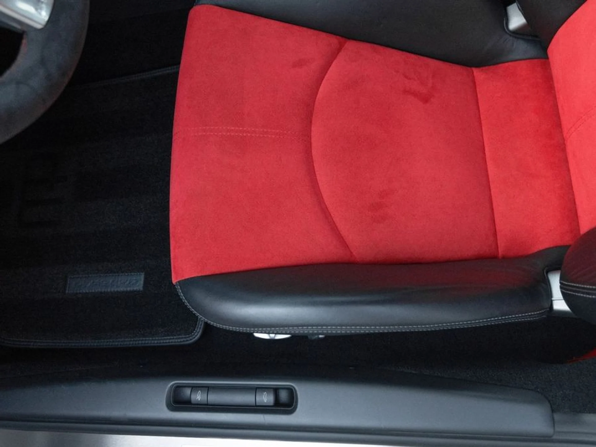 mph032_3050159037_19ed334f_35e1_4595_b7f2_b0dd63db3d49_cd290c04c2