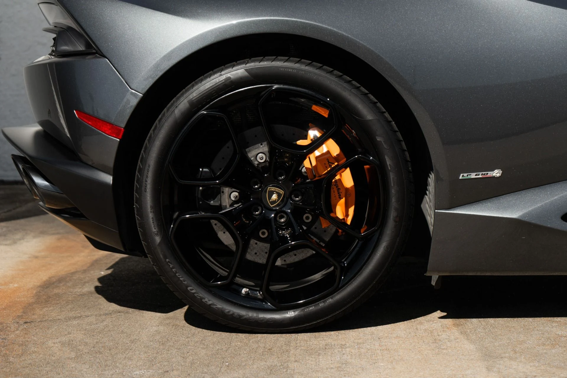 mph032_3054854238_Used_2015_Lamborghini_Huracan_LP_610_4_1775769923_92d89ac9a4