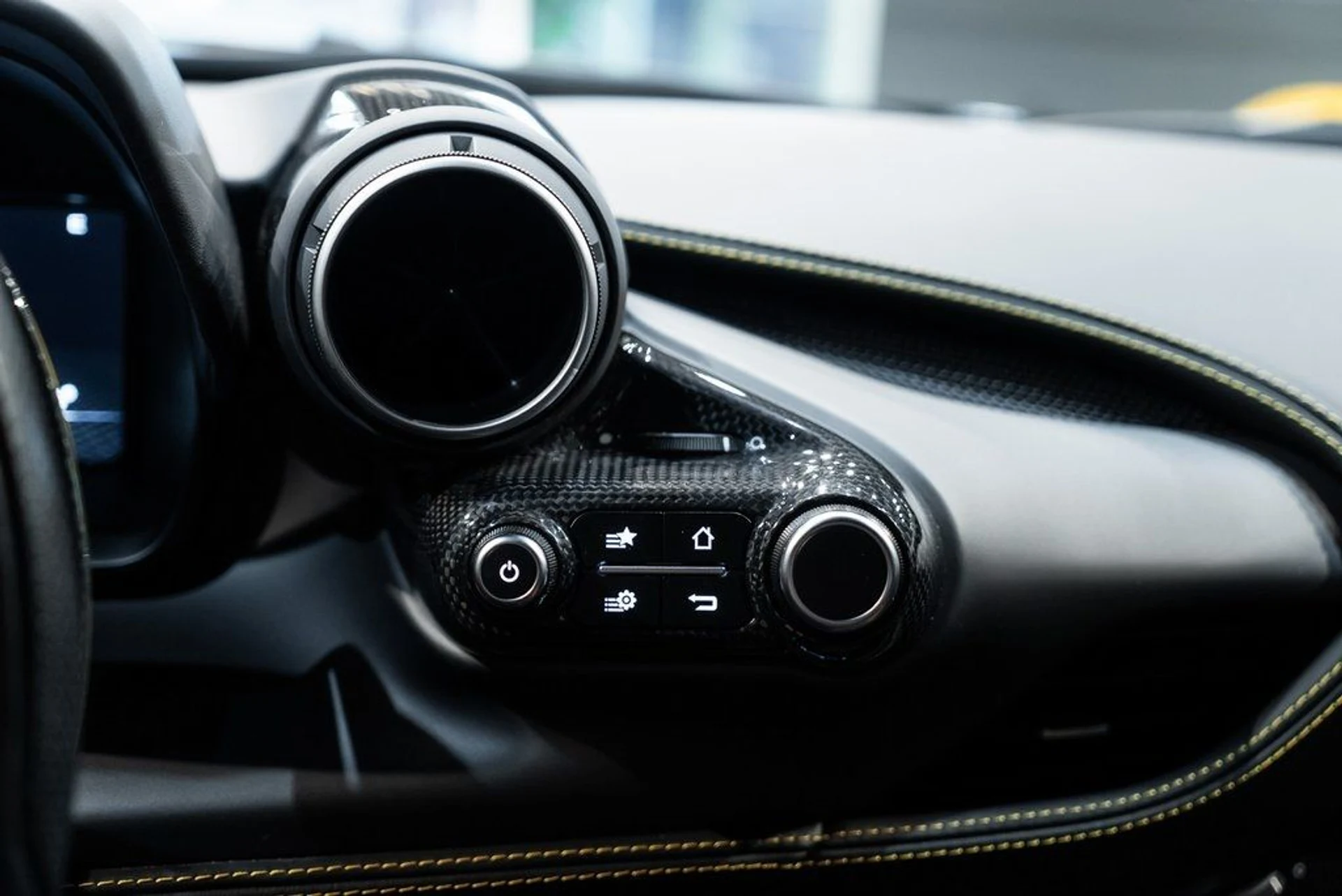 mph032_305524913_b70fa2420cc5c4b2fbee881d1a3fe427_3ec1b21178