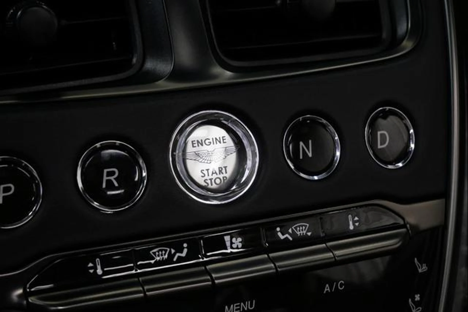 mph032_3057398817_gszyb1lo_Jd_s_Stm_ZJOWSW_Vyp_F4_16dcb838cc