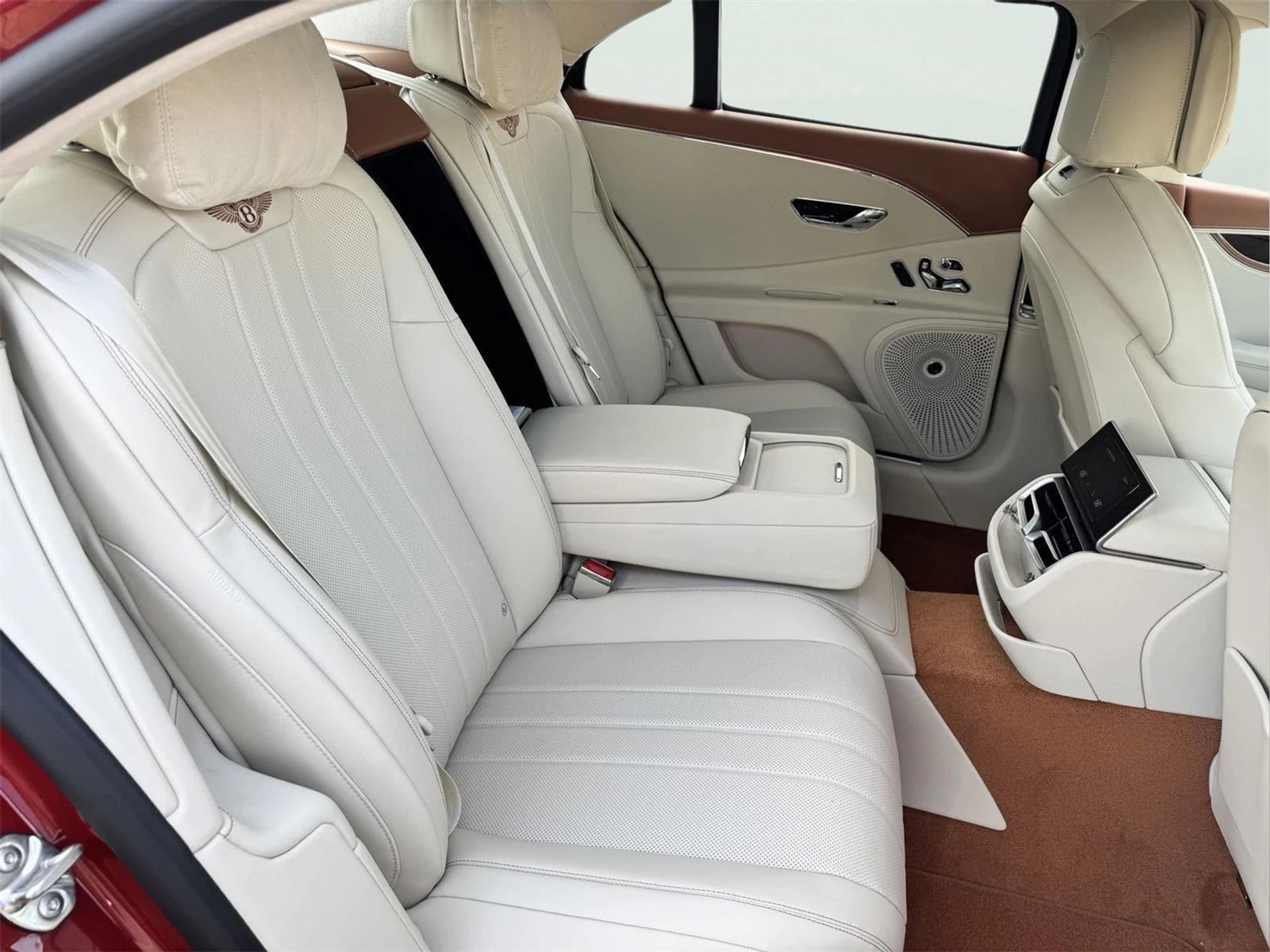 mph032_3061732141_05b70ecb82cb82d3a323b3f5f23cd194_bab9e3d953