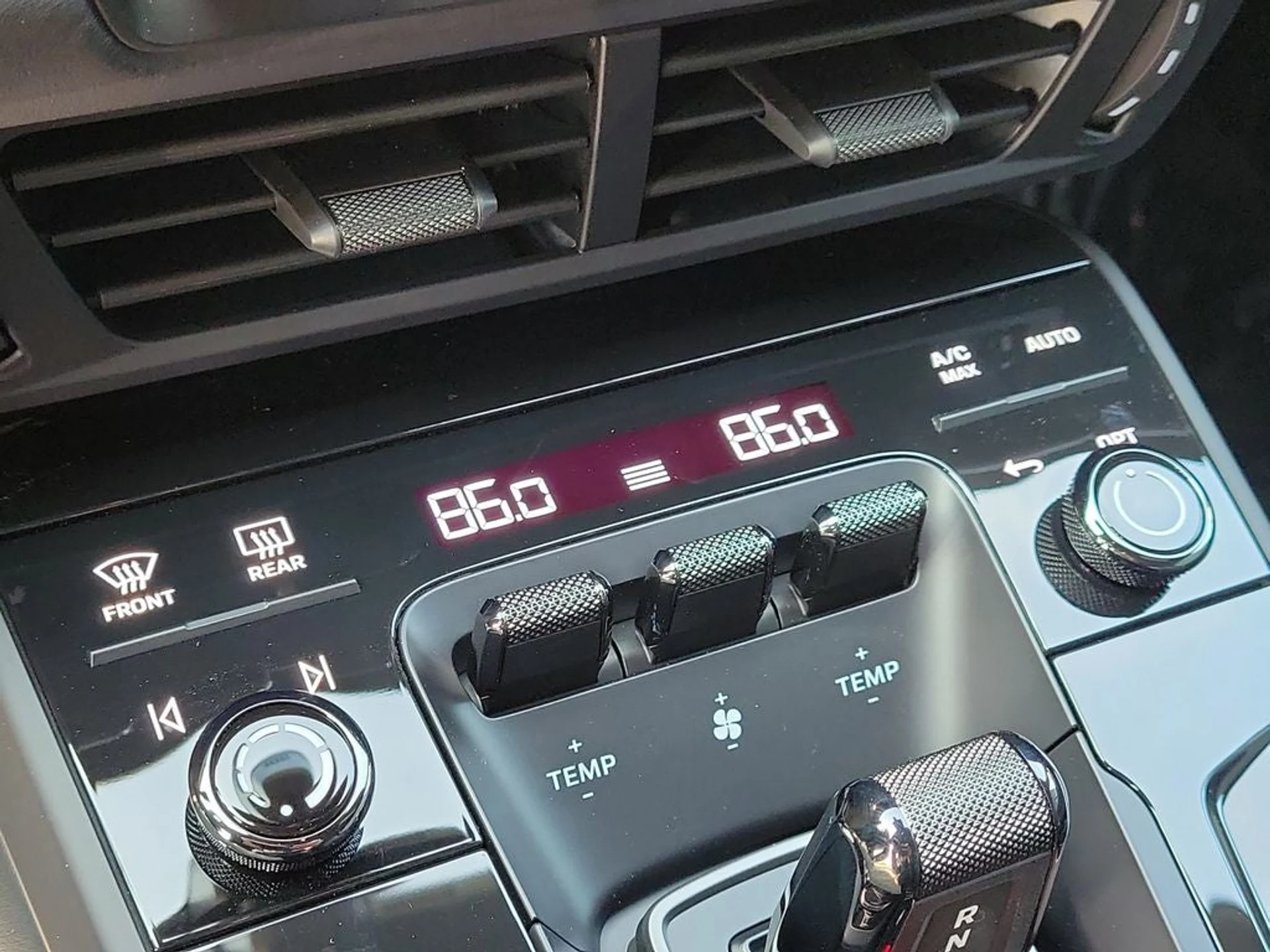 mph032_3065564429_33_6cb735d9e5