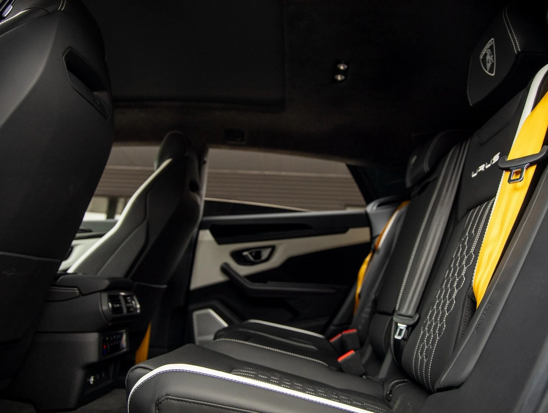 mph032_3065671045_33_aee9ef631b