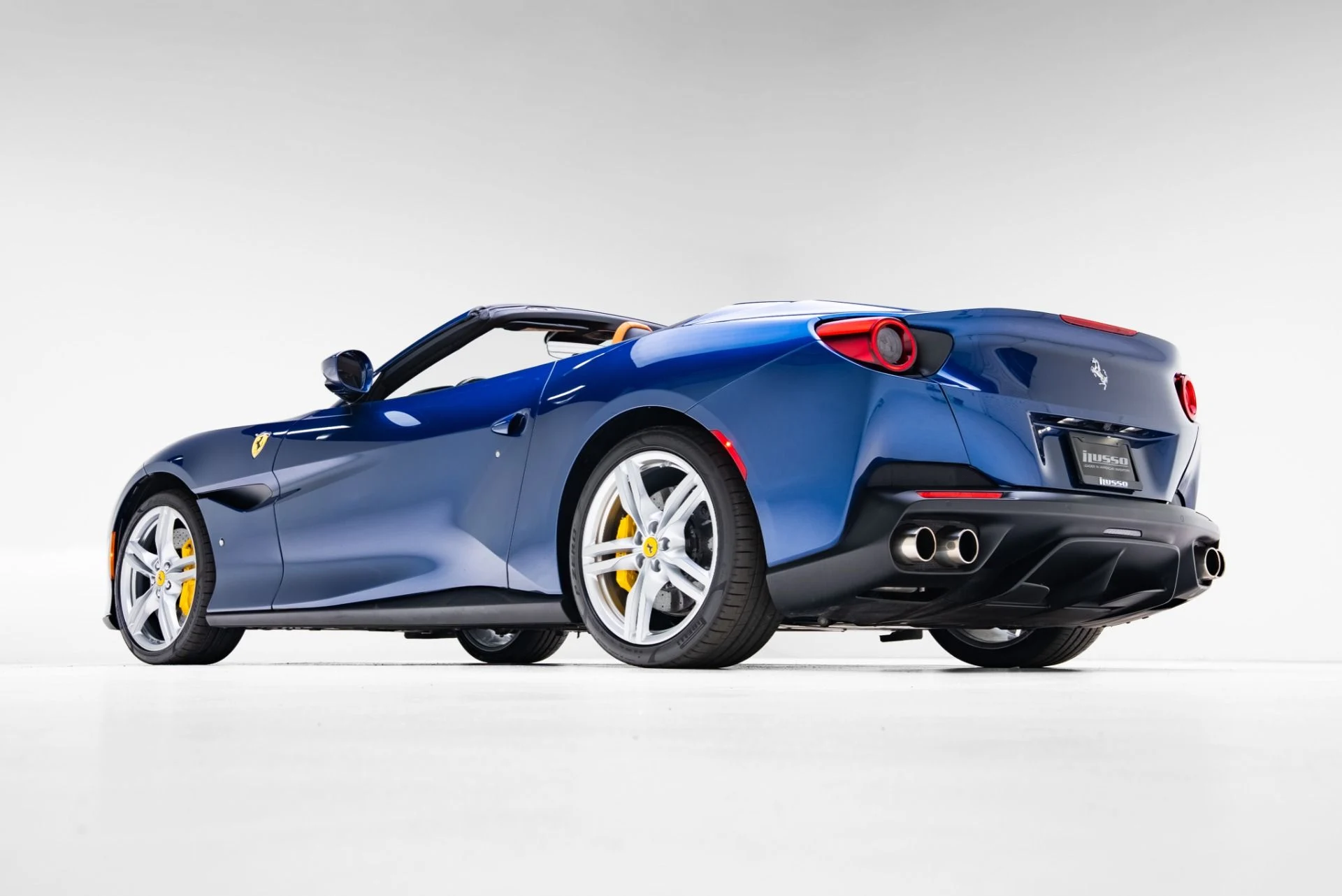 mph032_3069799991_Used_2020_Ferrari_Portofino_1771522372_395fe76487