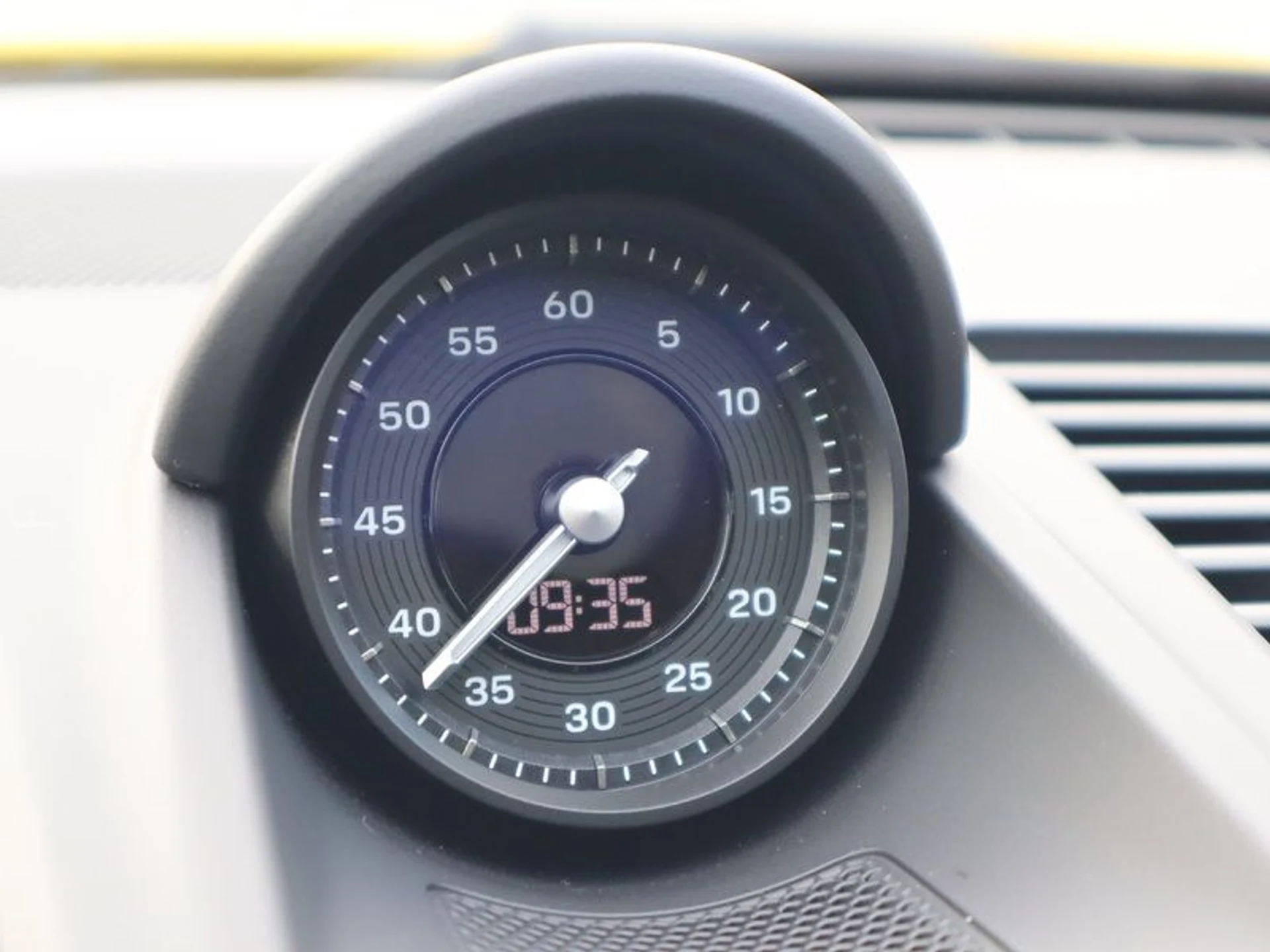 mph032_3074314068_37129813_04345_e94c16647ba303f897762913c3f6710b_8f95f72eea