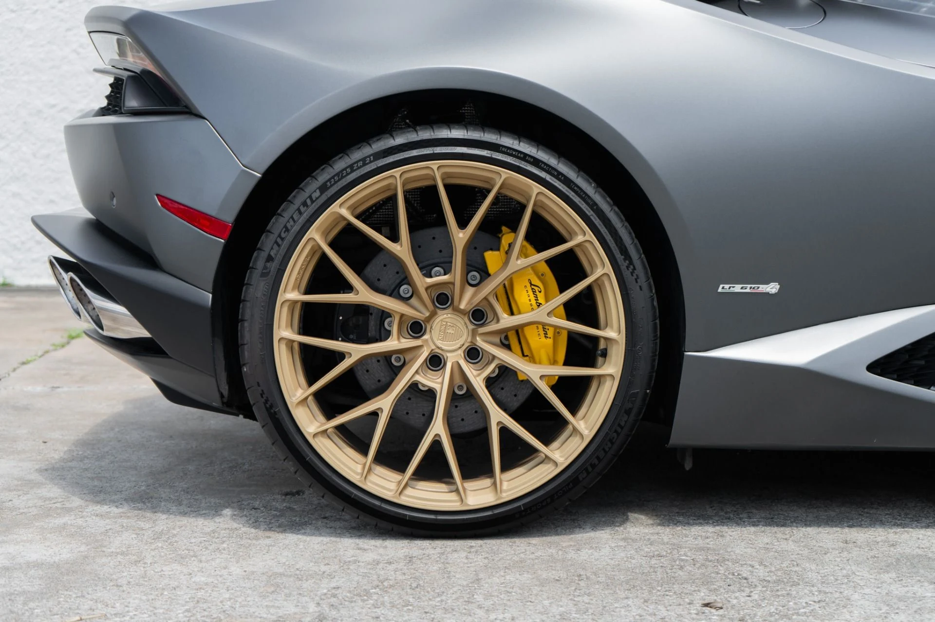 mph032_3075596305_Used_2015_Lamborghini_Huracan_LP_610_4_1779833473_f6b7124a31