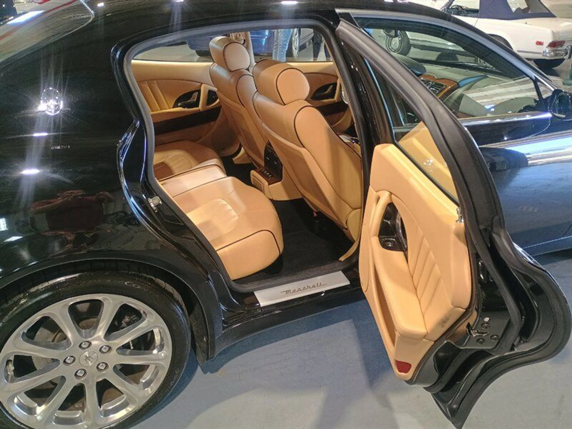 mph032_3081750585_99b62fac94_800_f5e96f2fbe