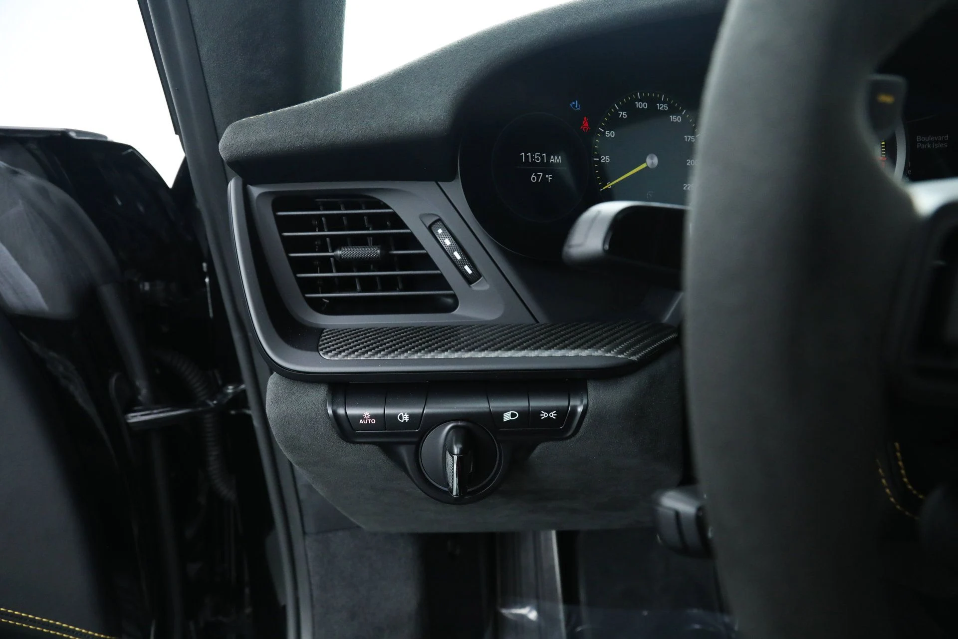 mph032_3088025212_b03280c7ec71ac479b30243060527b21_4c20b8fda0