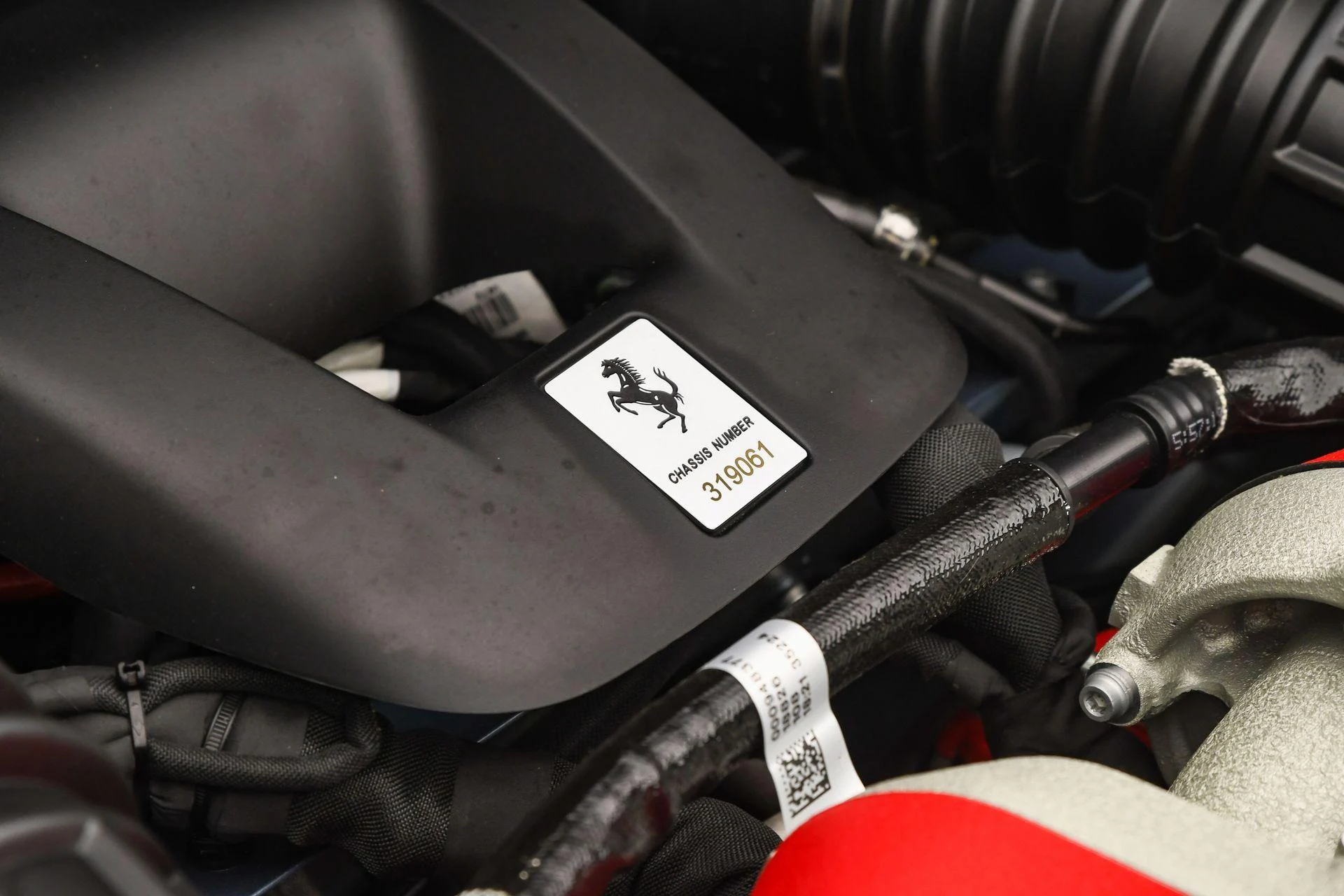 mph032_3089907552_Used_2025_Ferrari_Purosangue_1757454965_f0e6074d64