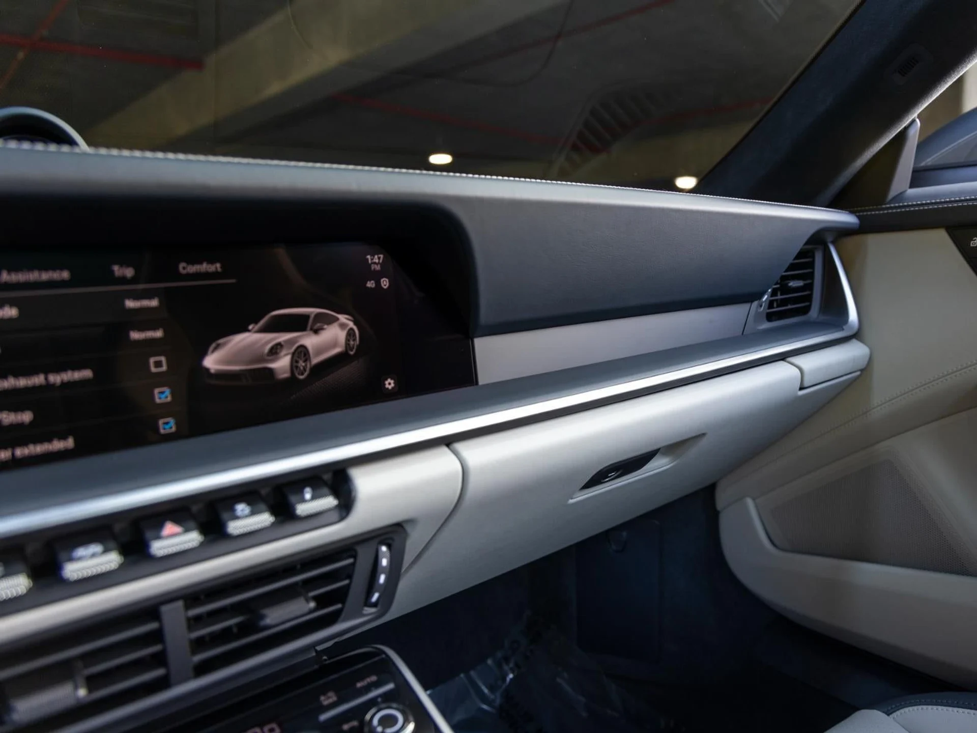 mph032_3096786035_33_2747a60e19