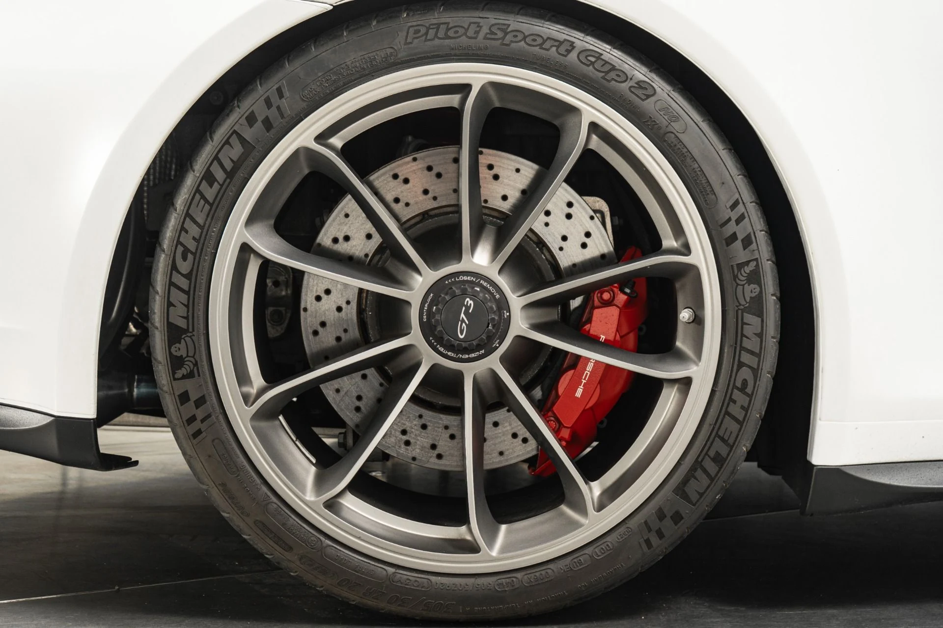 mph032_3101351561_Used_2014_Porsche_911_GT_3_1750108731_ed60e79ab2