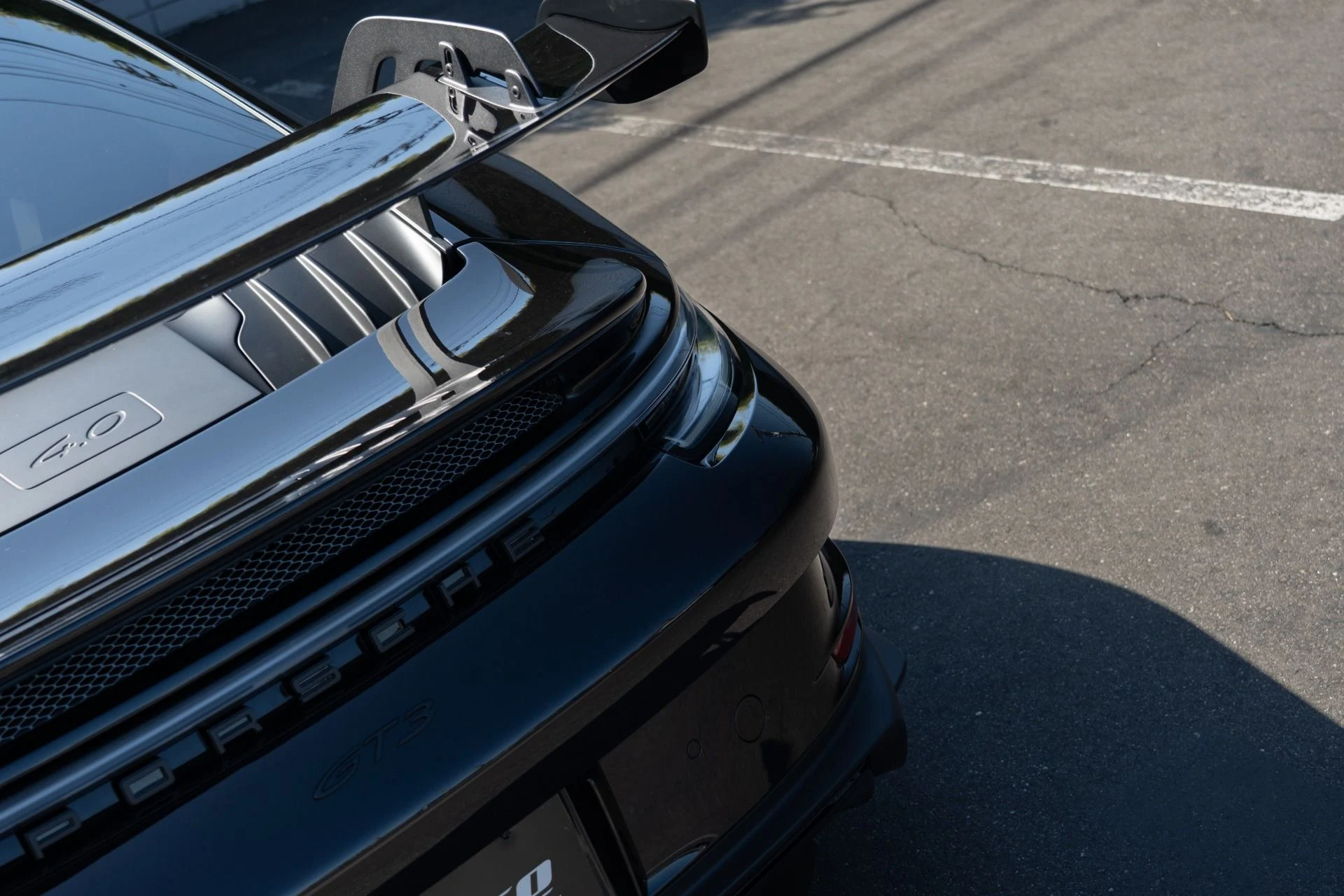 mph032_3104346097_Used_2023_Porsche_911_GT_3_1757718966_59cf49fb49