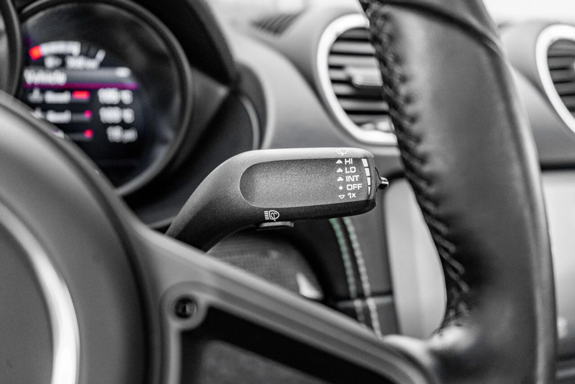 mph032_3109985903_porsche_718_cayman_2020_17b462e4dc