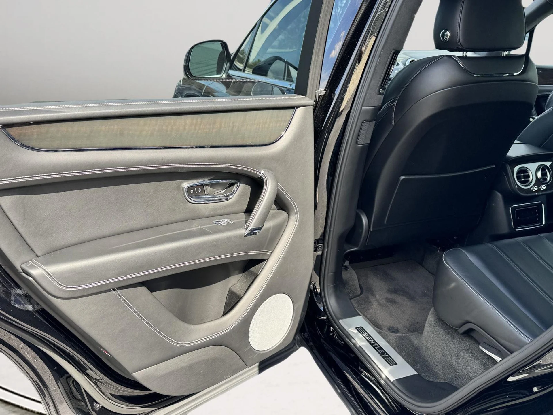 mph032_3110181175_d83e00e3d18853ff1a7abdac68c5bb10_4450f8252c