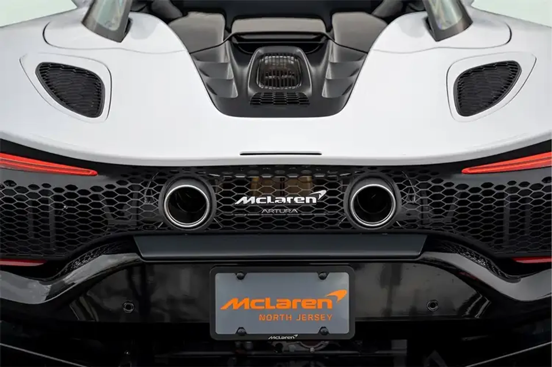 mph032_3119574434_Esy_OU_Ev_Ry_F_Bvq_U0_D_med_9dd45eaad8