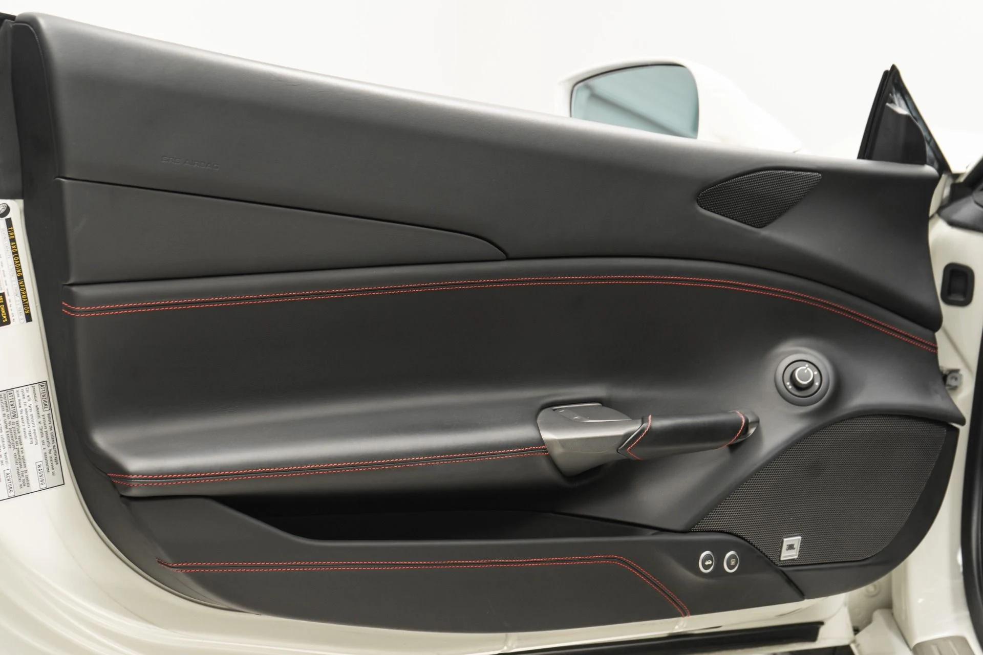 mph032_3125153484_Used_2017_Ferrari_488_Spider_1761946233_af226bfd89