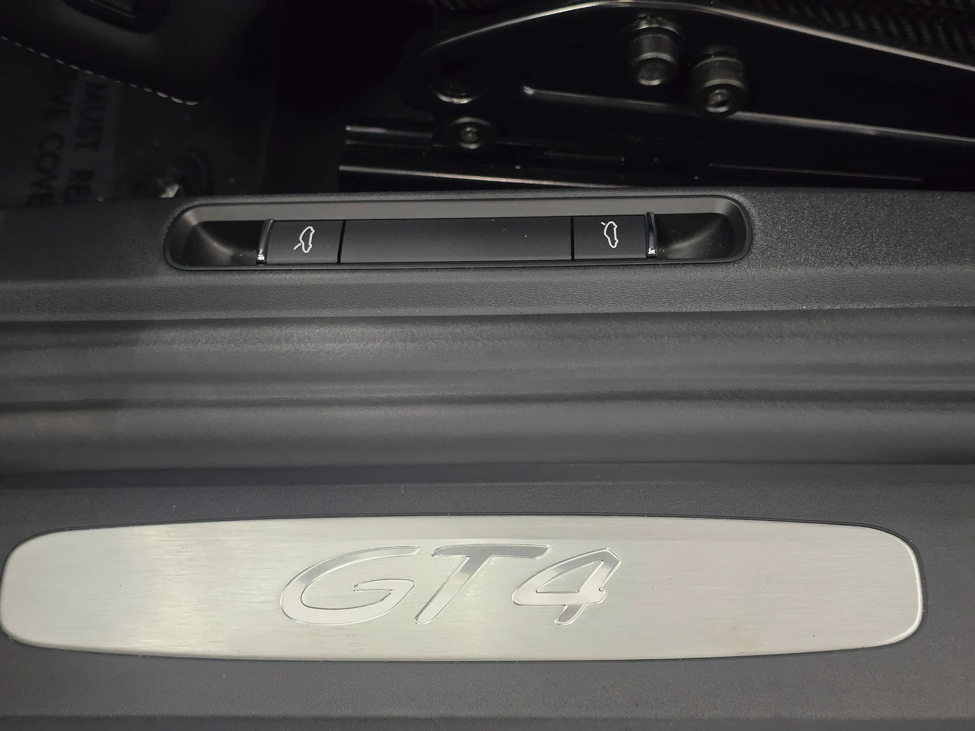 mph032_3133836420_9cebde55147d9a009423b0ca9322c7a1x_3b1ddb02f7