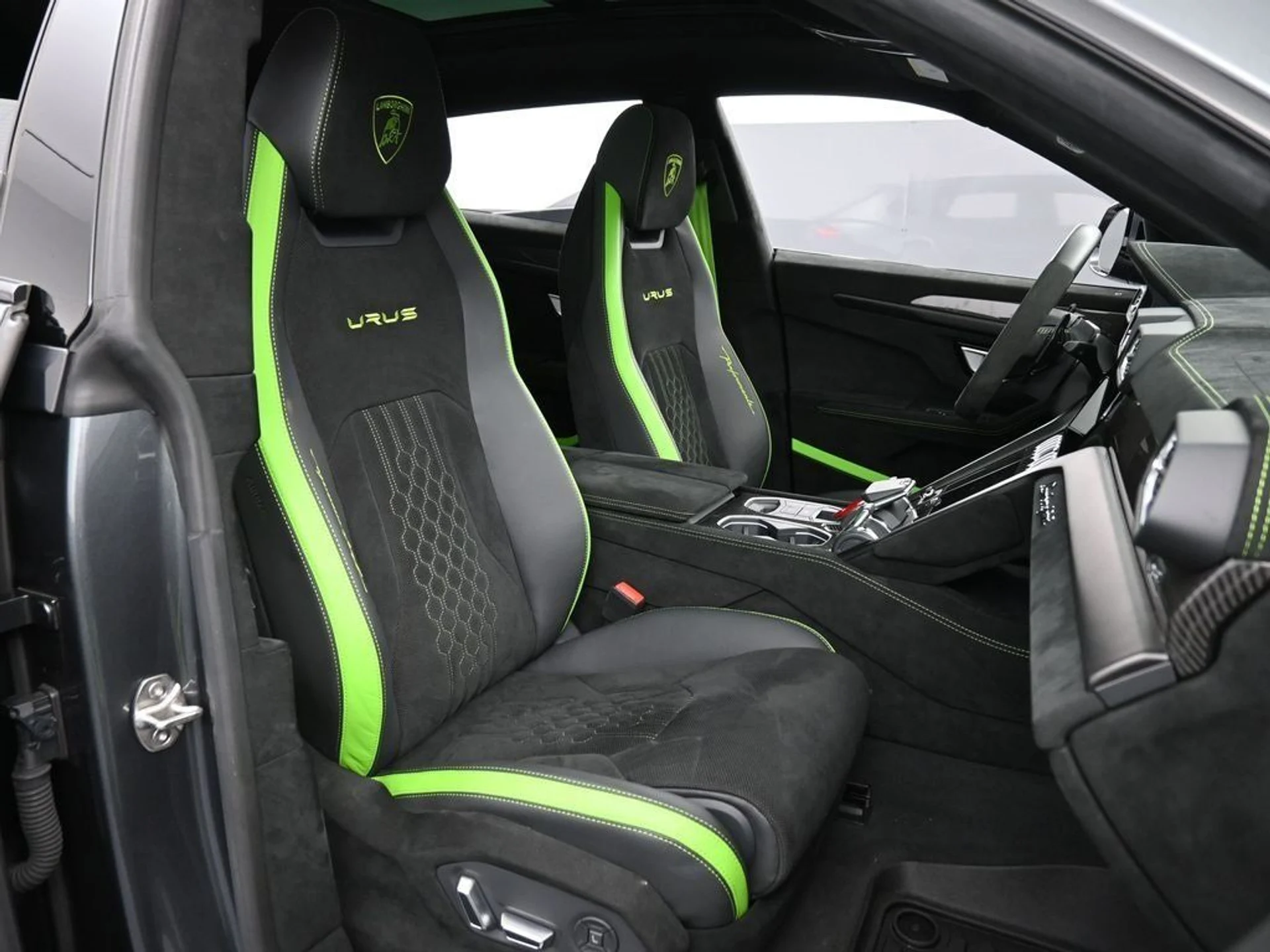 mph032_3142944730_fe30b7889aba403294cf421b8ce9ccbb_f78e07df8f