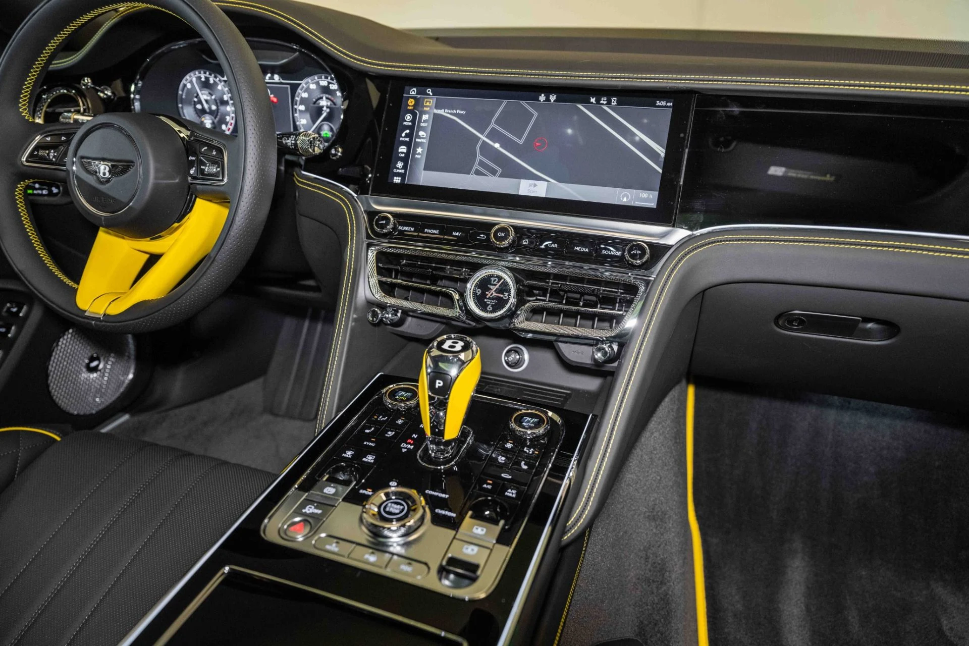 mph032_3150176621_Used_2024_Bentley_Flying_Spur_S_Hybrid_1749914202_67bdd45201