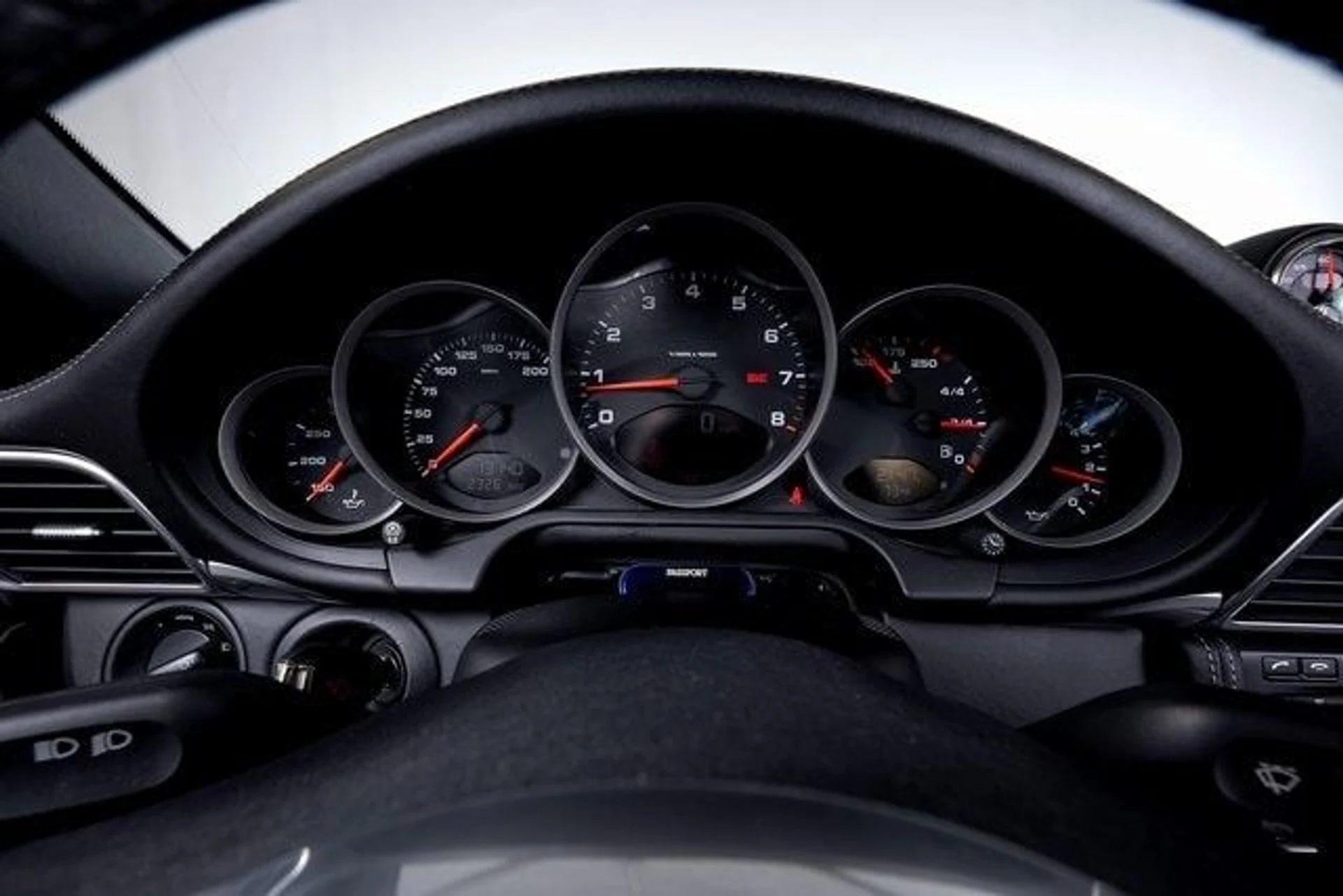 mph032_3165289282_e7d8e2321771b98702cdcb9ed3ac264ex_3c95b6b5ec