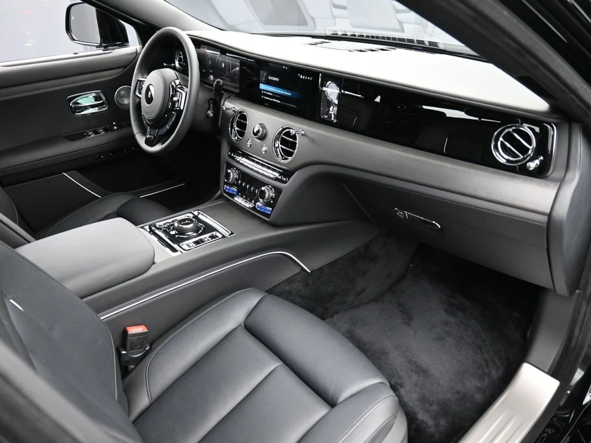 mph032_3169631546_image_32_b54454594a