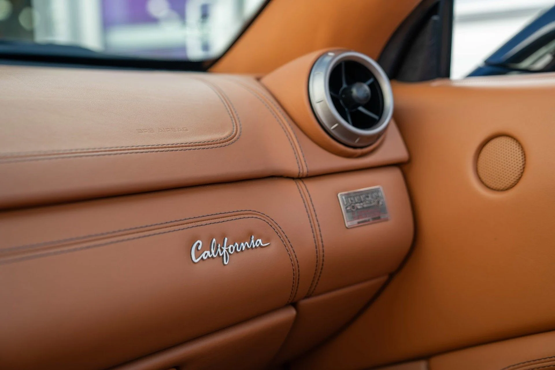 mph032_3185022521_33_52a8949e75