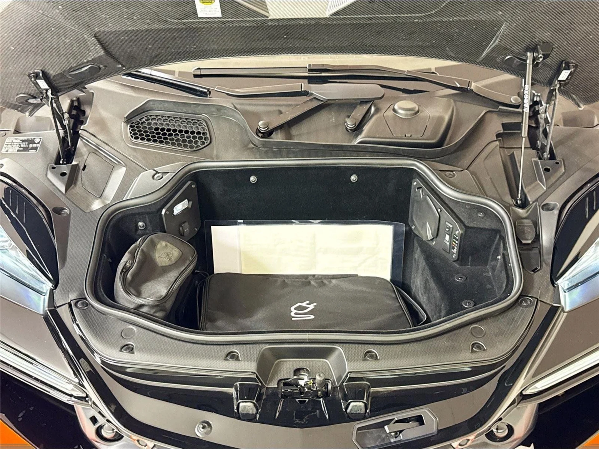 mph032_3186570031_61d13279a3f4d6d71c67f38eef5a80a2_4d5c947030