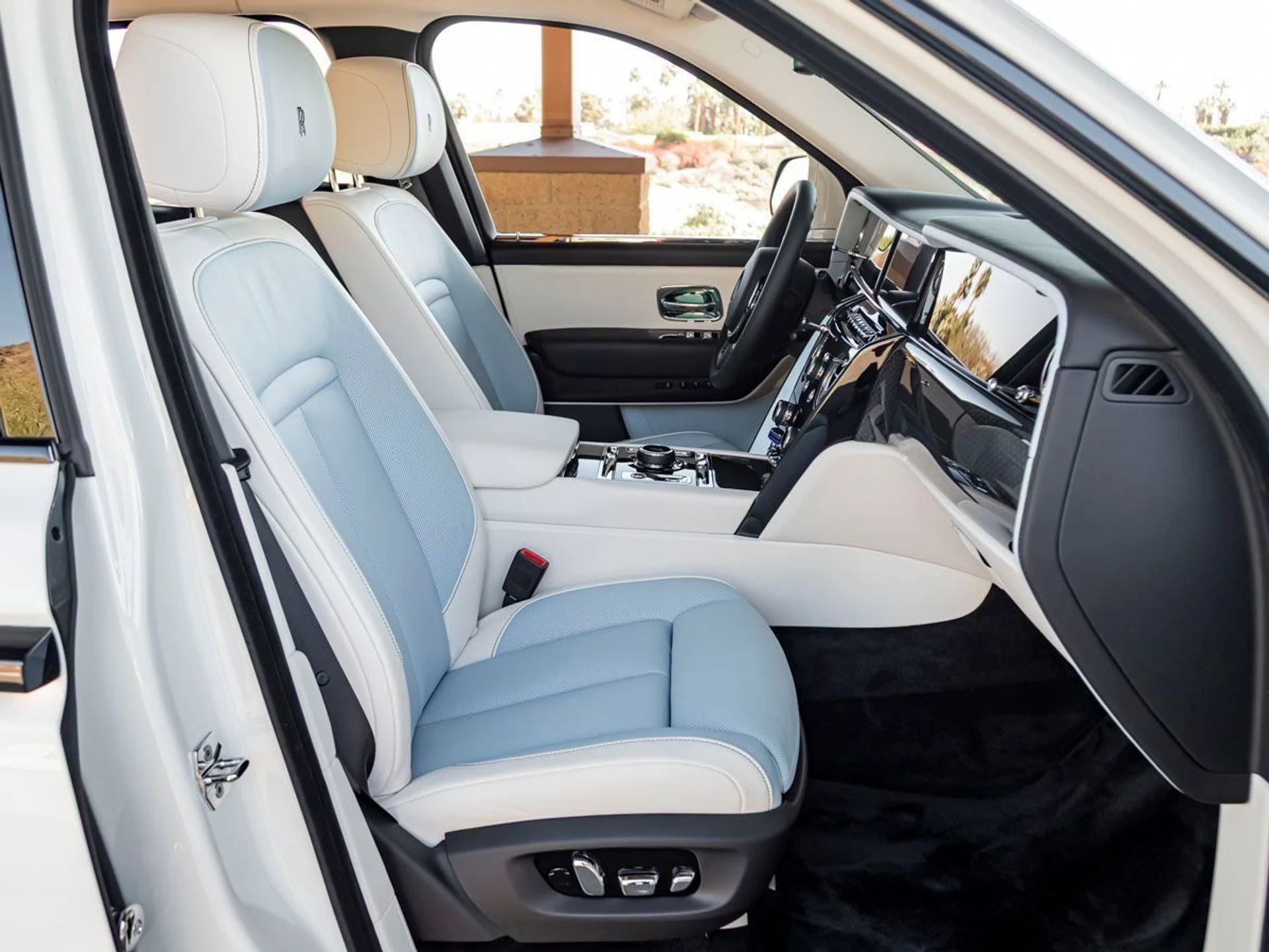 mph032_3191297987_33_6a2deb245e