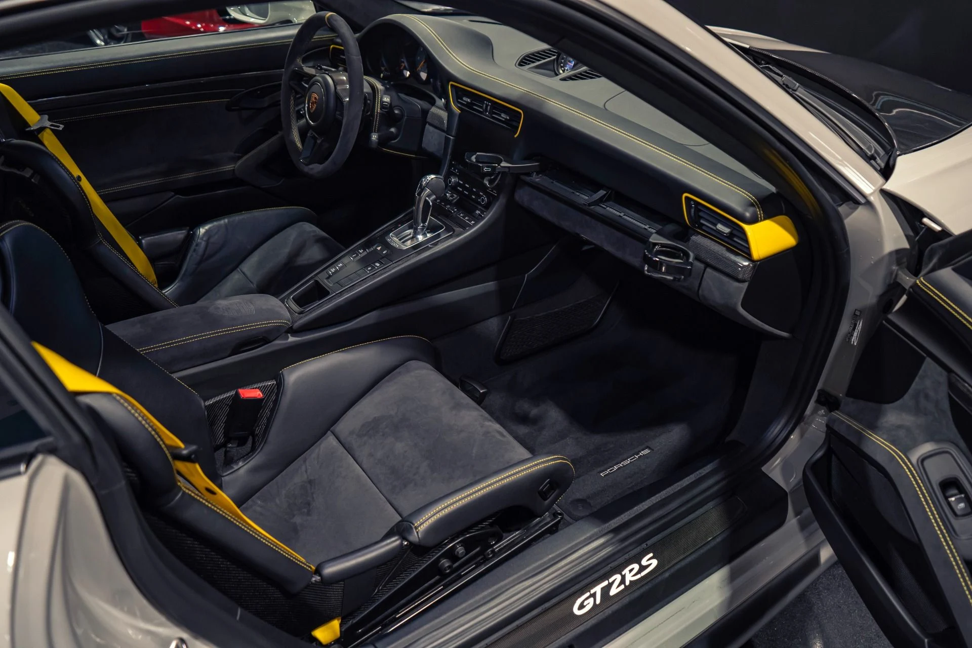 mph032_3208682855_Used_2018_Porsche_911_GT_2_RS_1774897030_41299e0ea9
