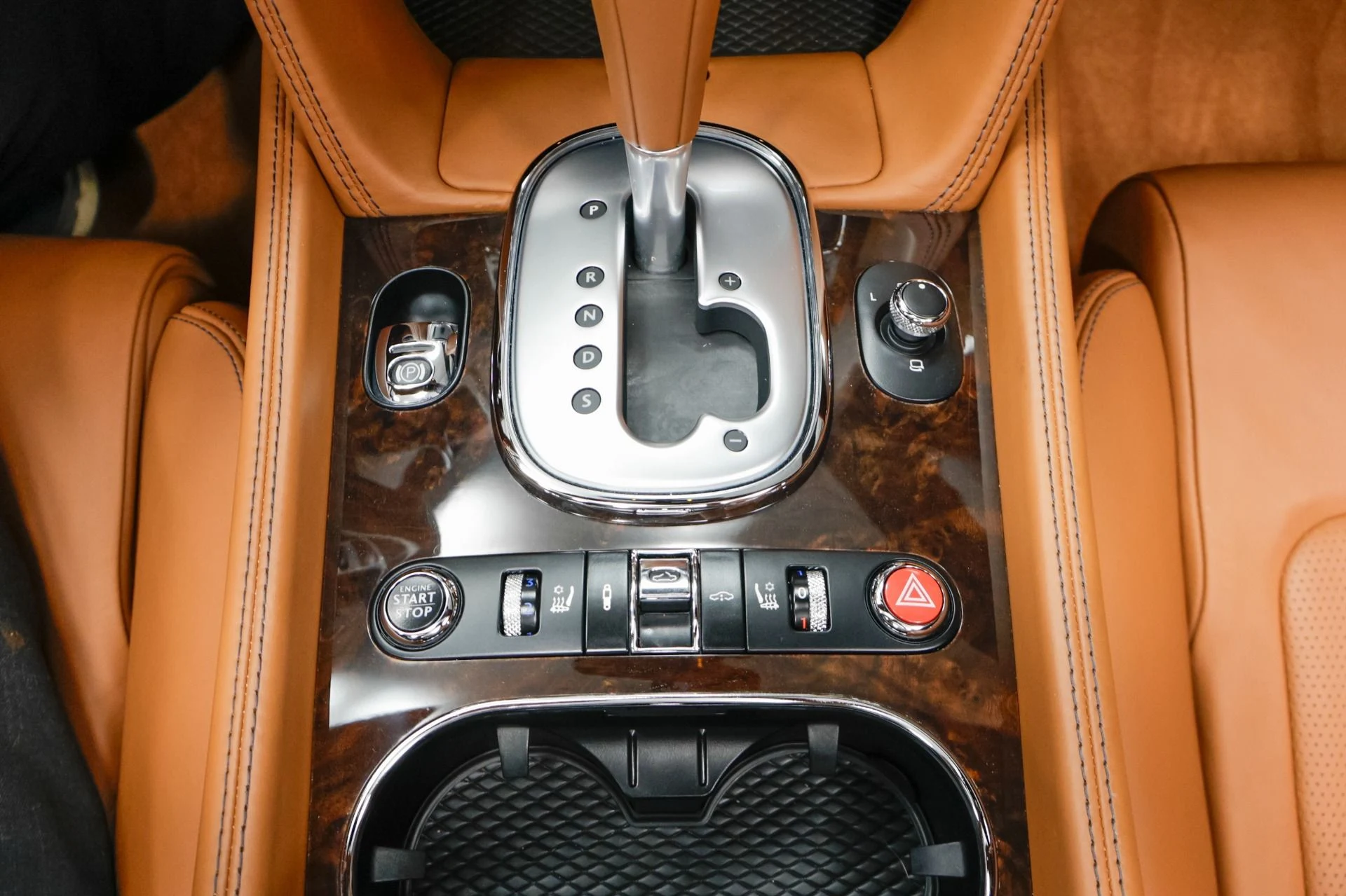 mph032_3211141897_Used_2013_Bentley_Continental_GTC_1761057953_63db937238