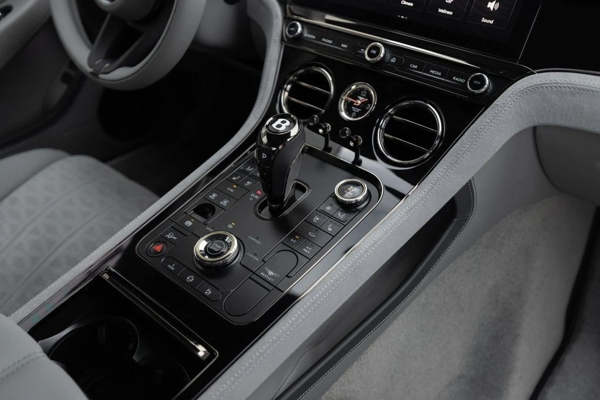 mph032_3215276413_9d2ccafb88a76b8a35aa41fb8266328dx_cf2df93294