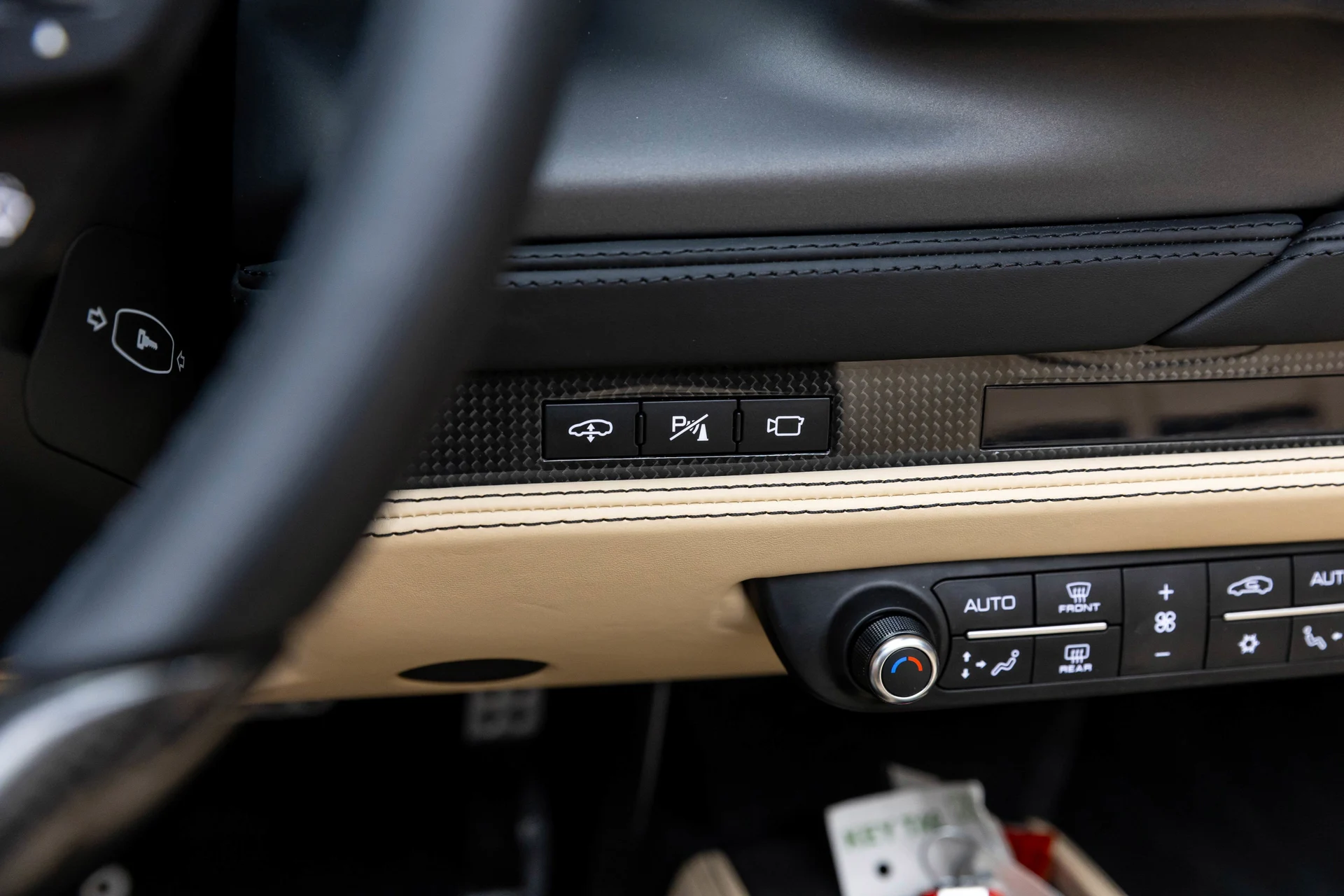 mph032_321694090_eabea20cb0f74e88bf65e43d21e6f4b5_8fd9cdc7e6