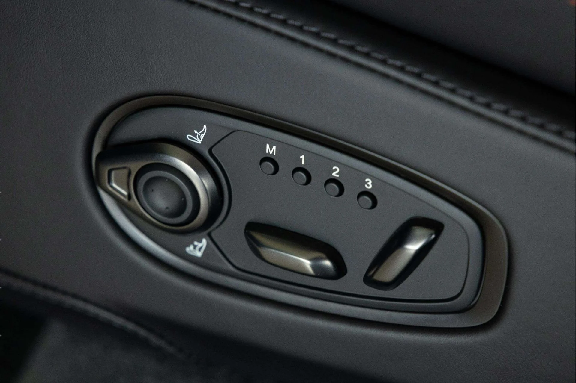 mph032_3220749887_0e8e0be1_a7e8_4322_92c2_064a5dc37c06_bd29d09c31