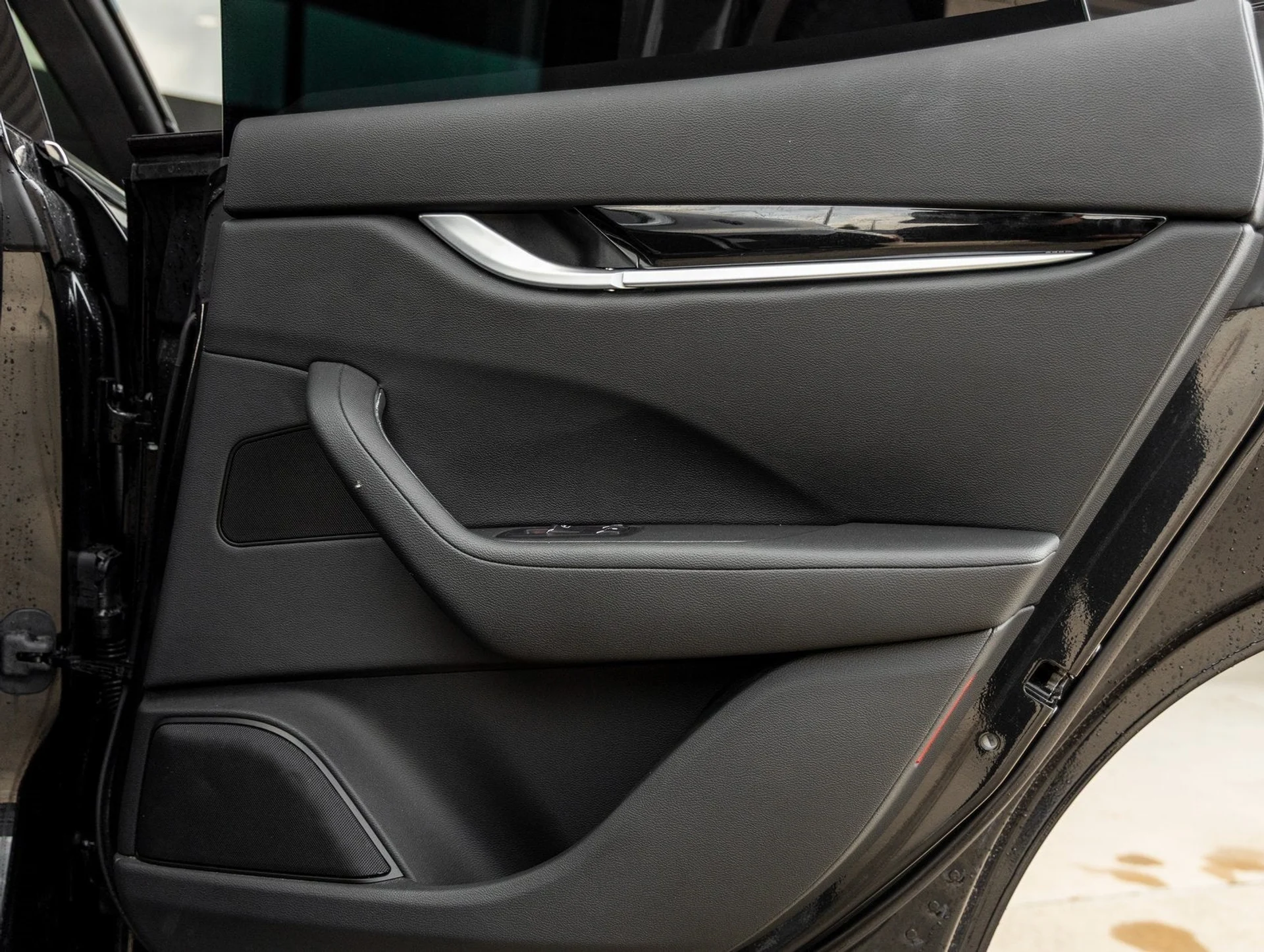 mph032_3221165922_33_27d31ca9c3