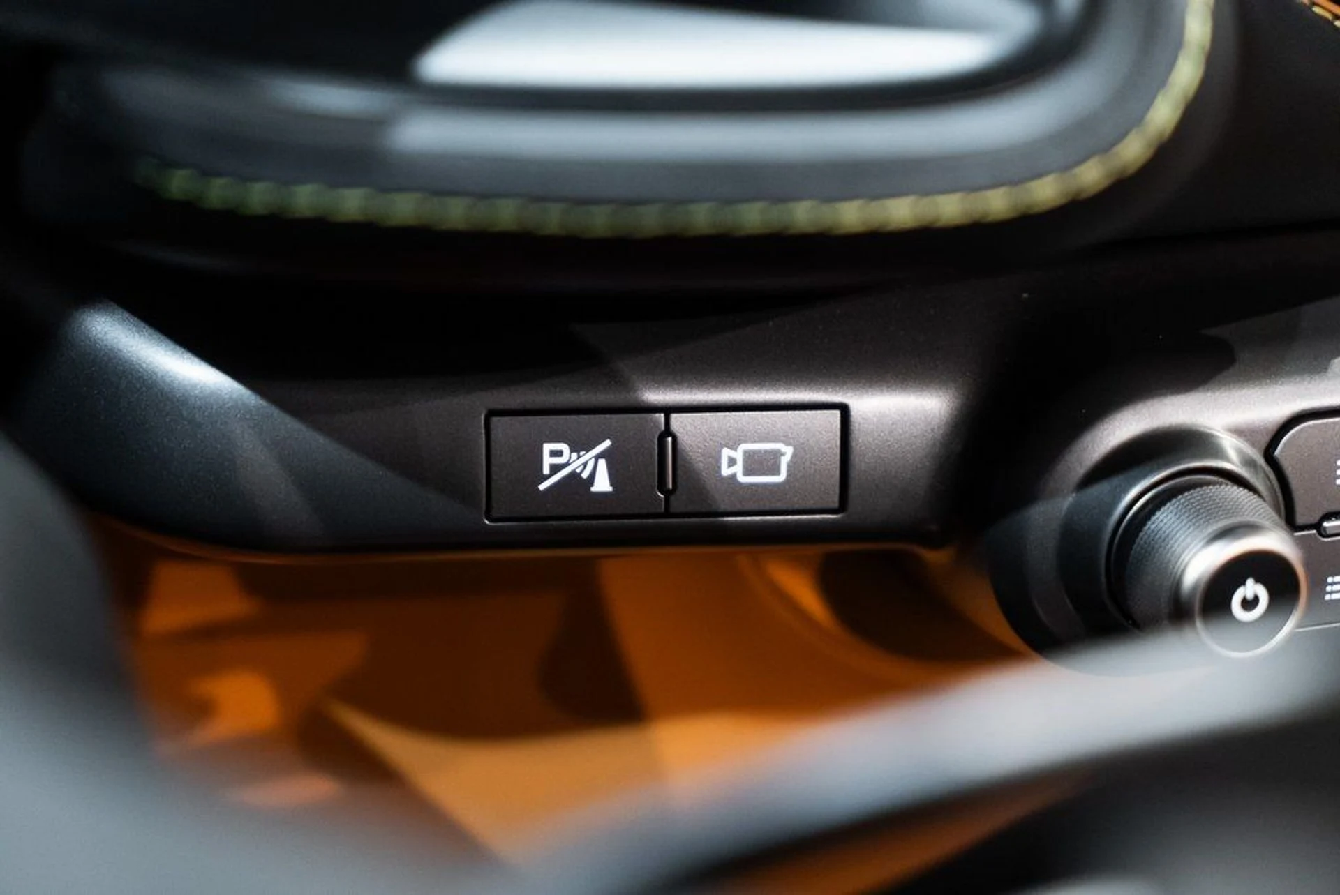 mph032_3236753384_b2ca9bc5f98140d8c716d09aecbf33a3_15423ae78a